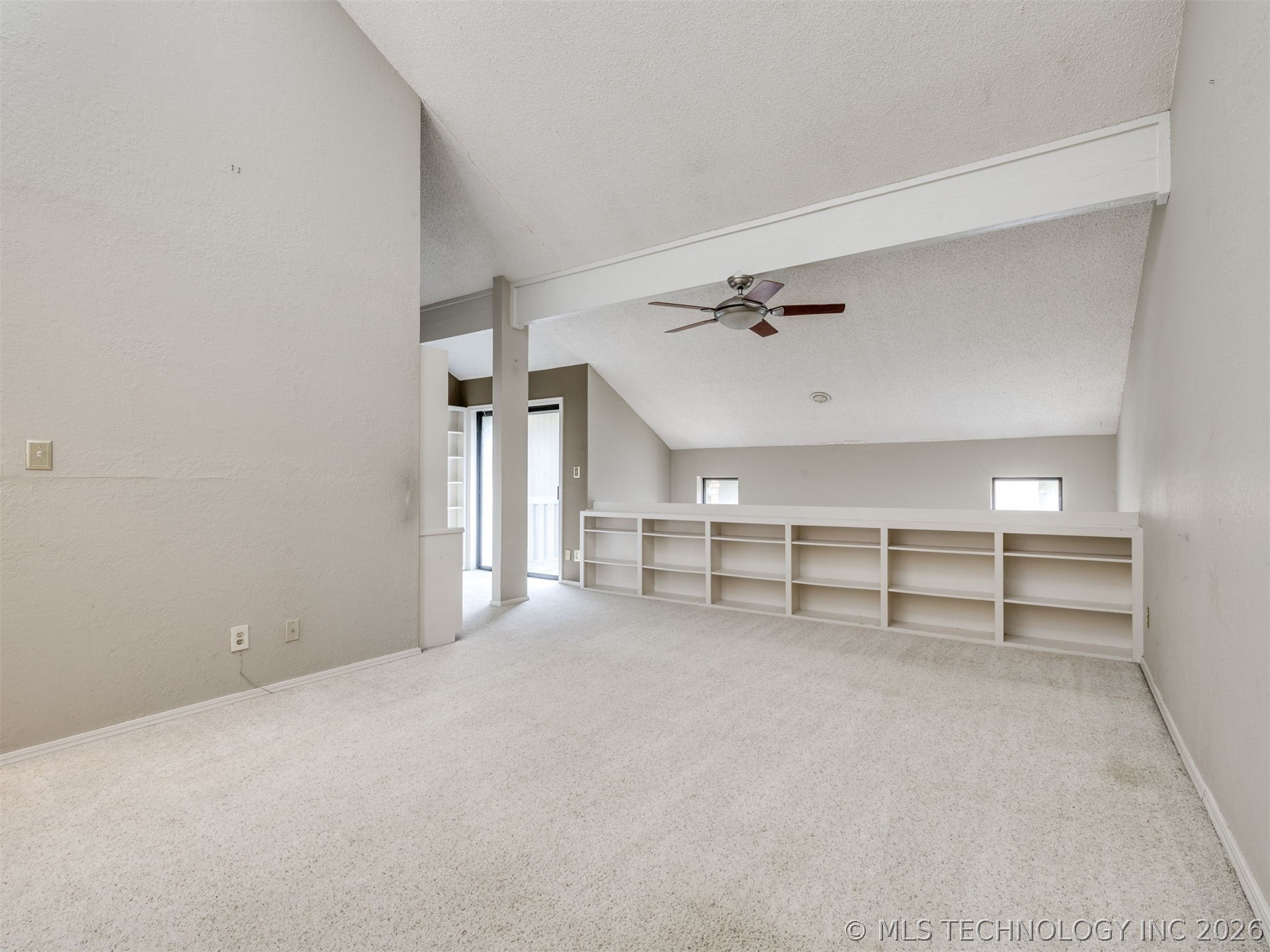 5929 S Atlanta Avenue 5929