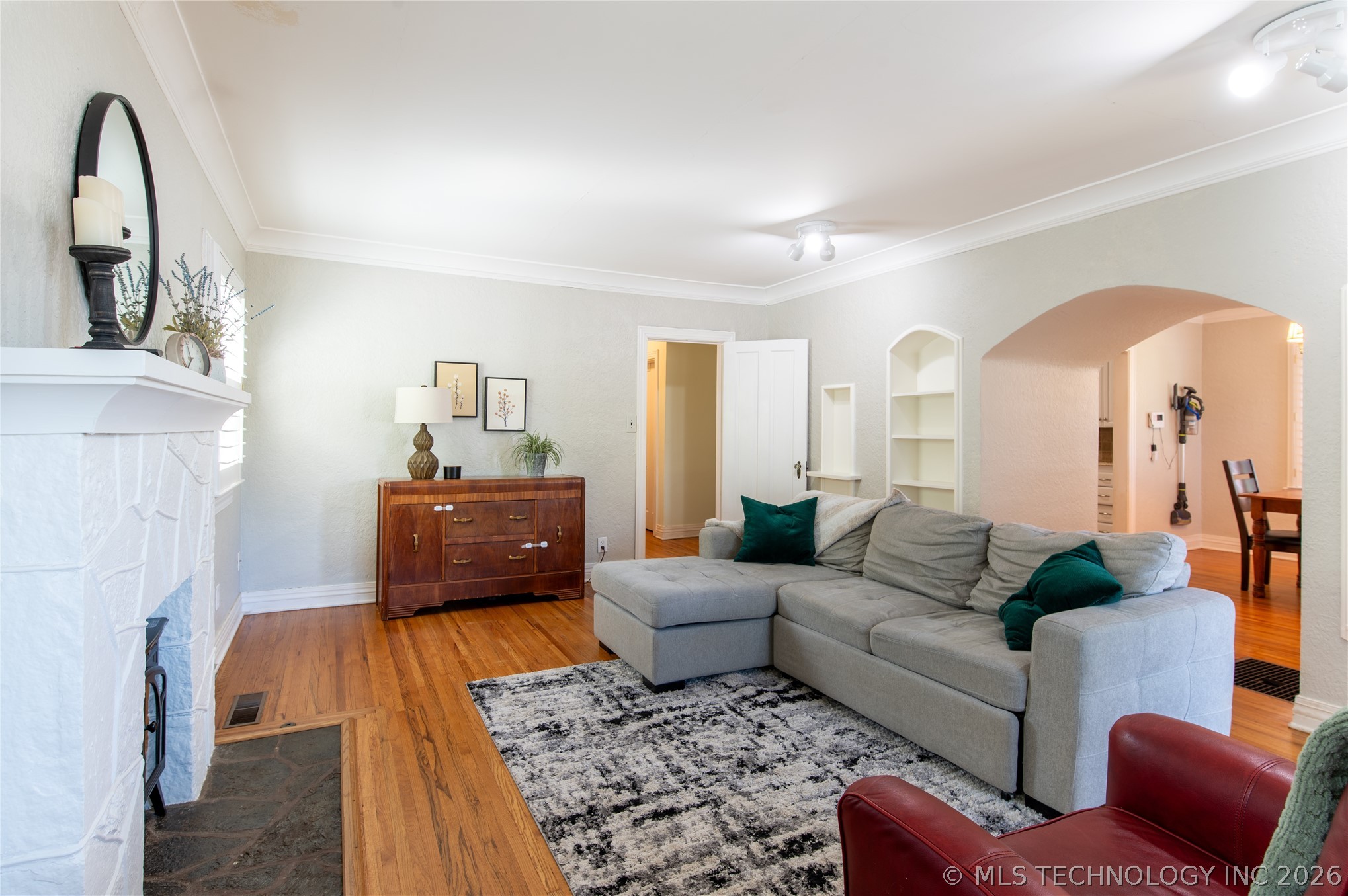3520 E 12th Place