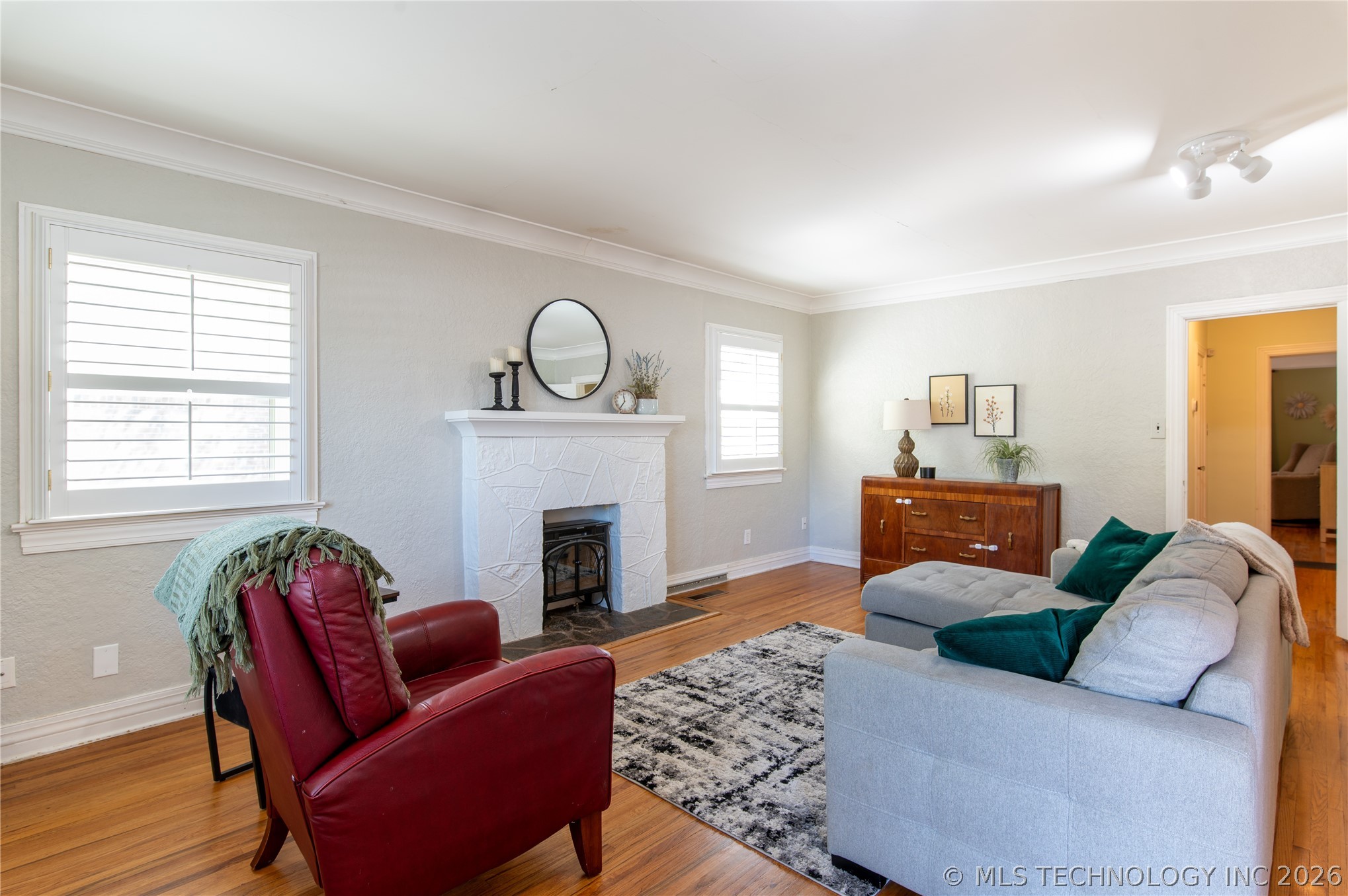 3520 E 12th Place