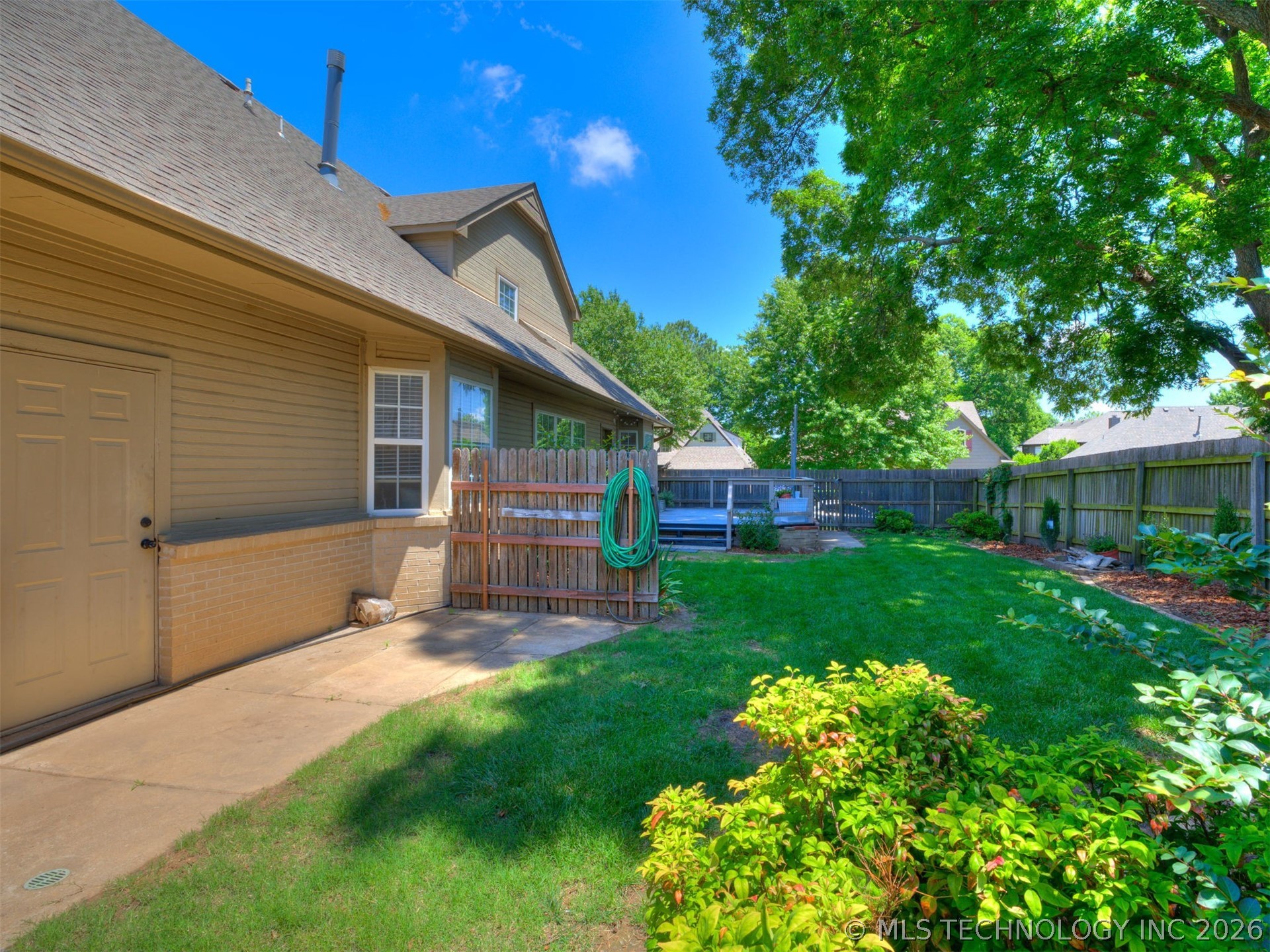 5128 E 91st Place