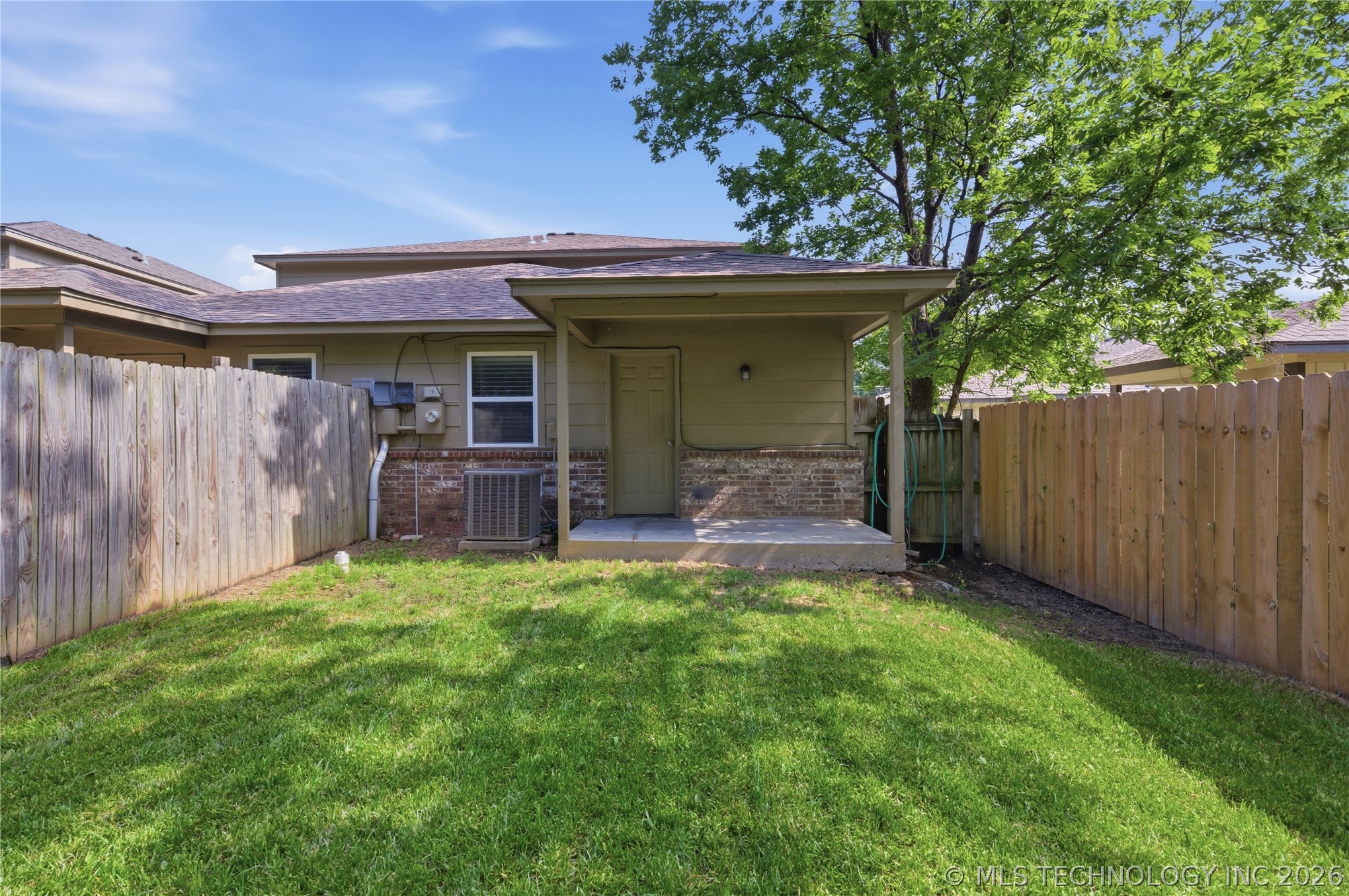 1407 W Haskell Street