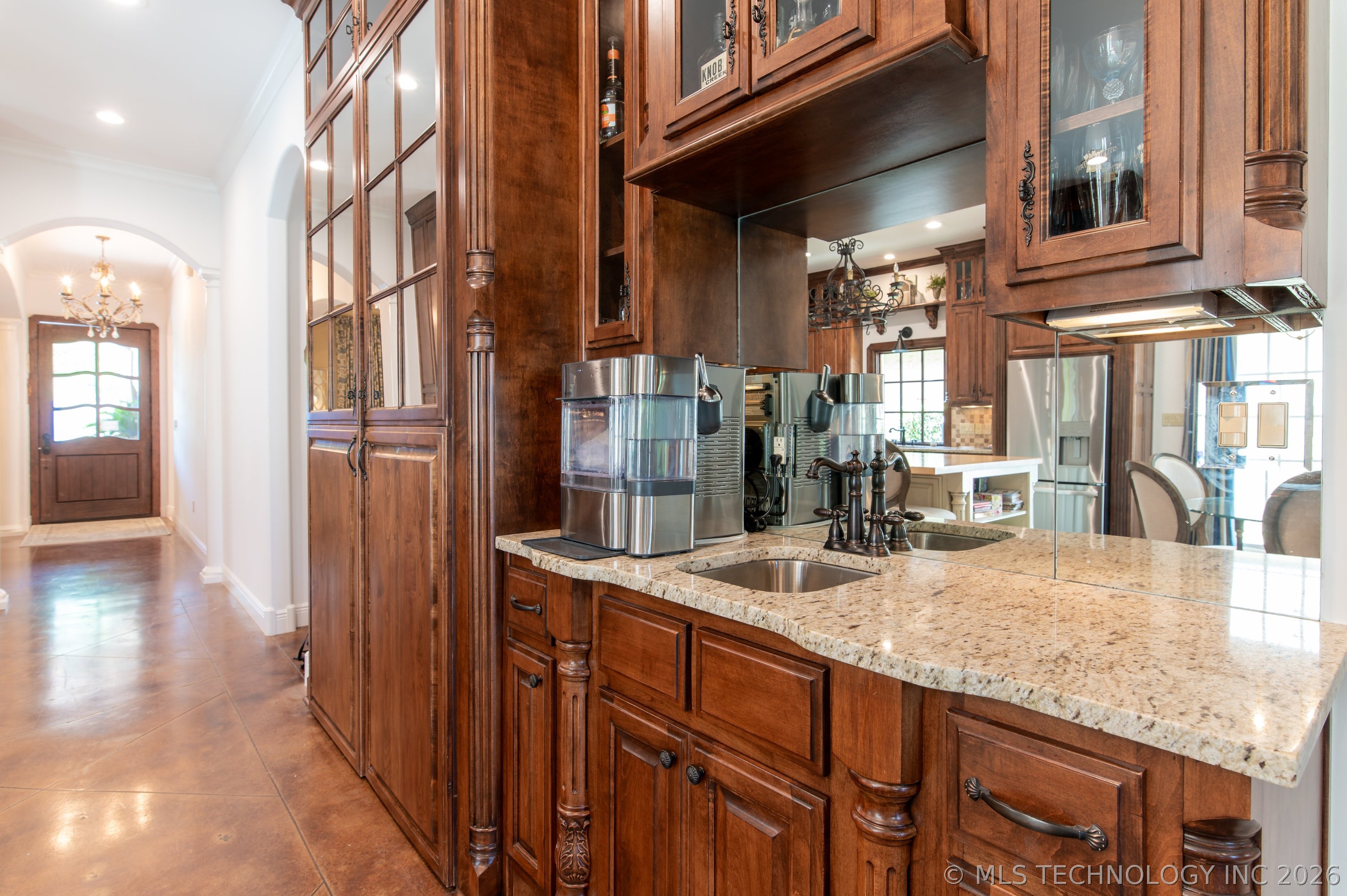 5810 W Orlando Circle