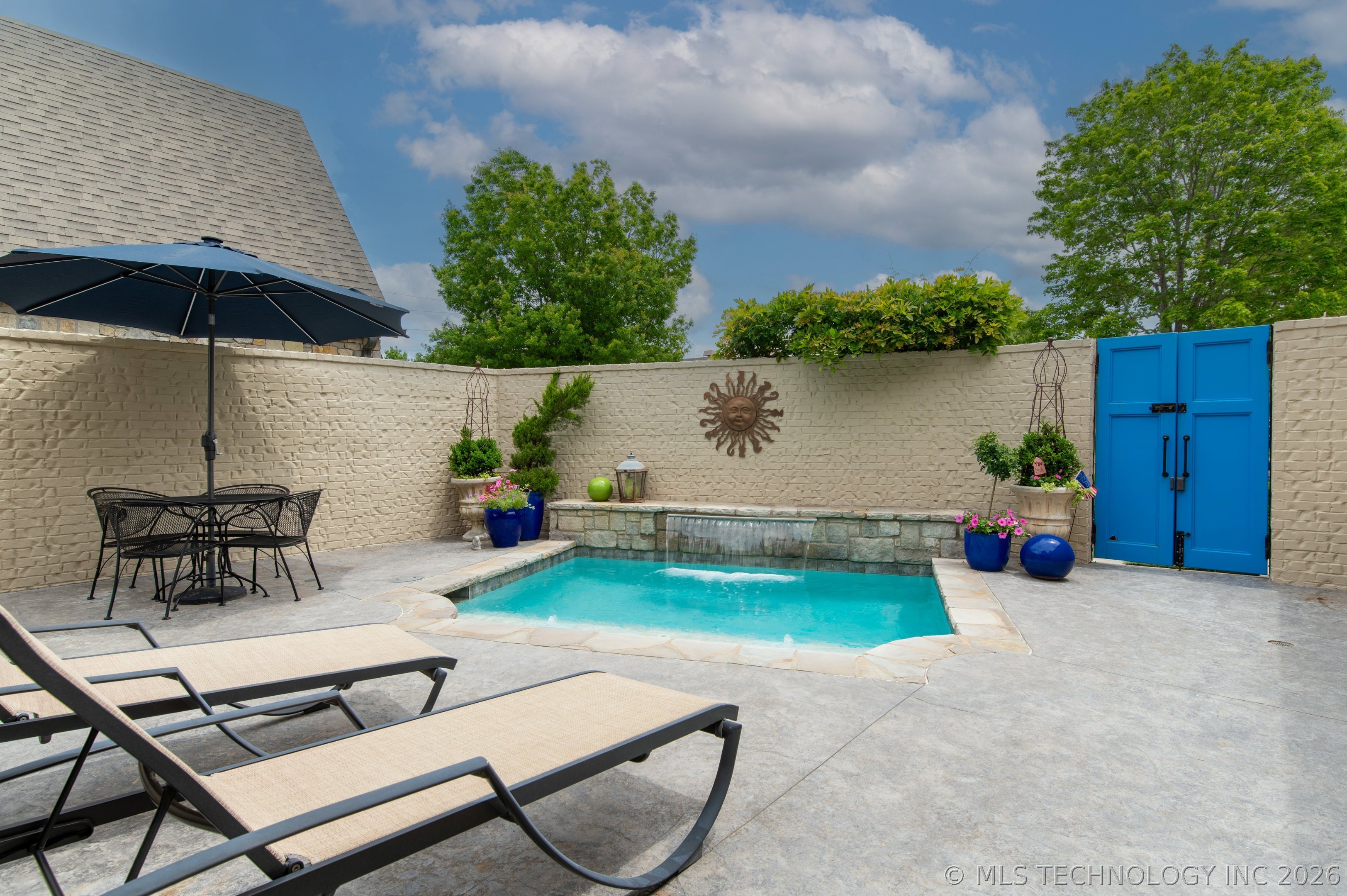 5810 W Orlando Circle