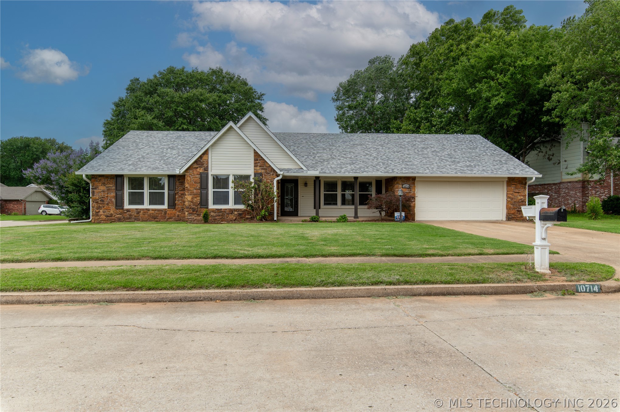 10714 S 86th East Circle