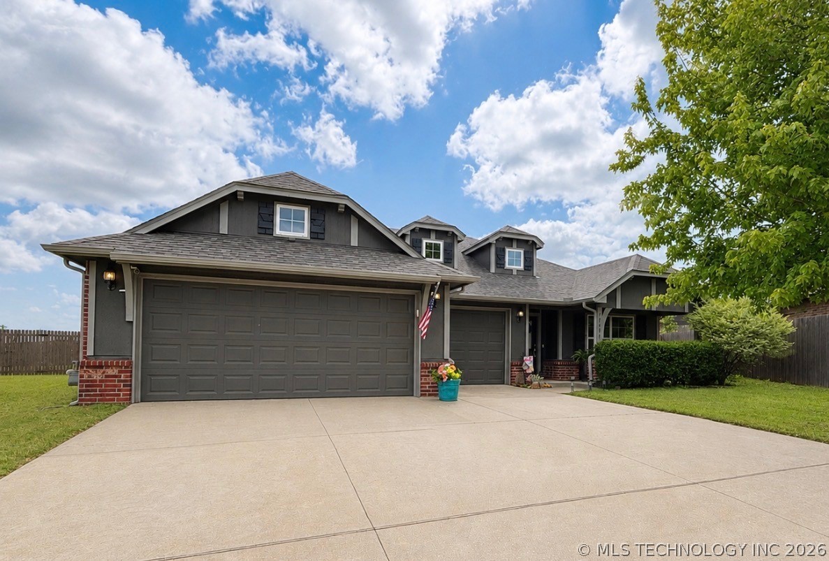14606 E 114th Street North