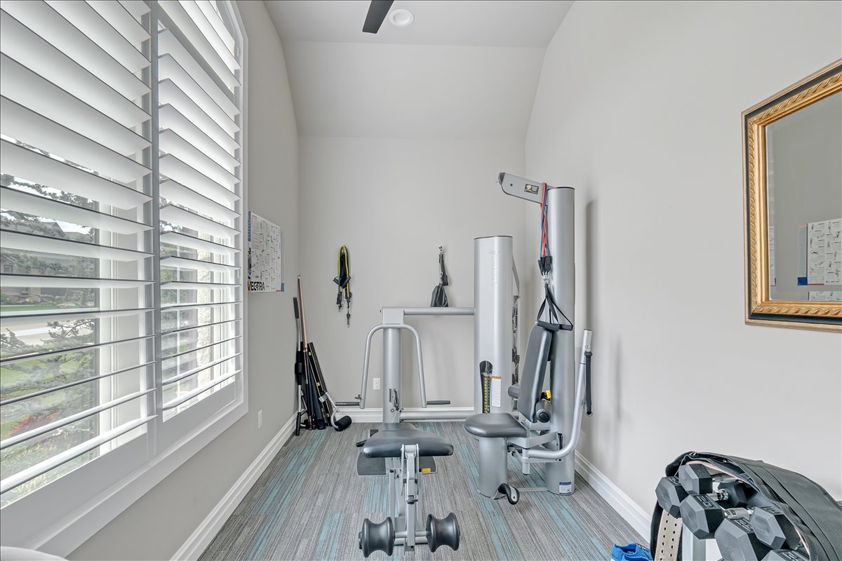 1105 W 84th Street