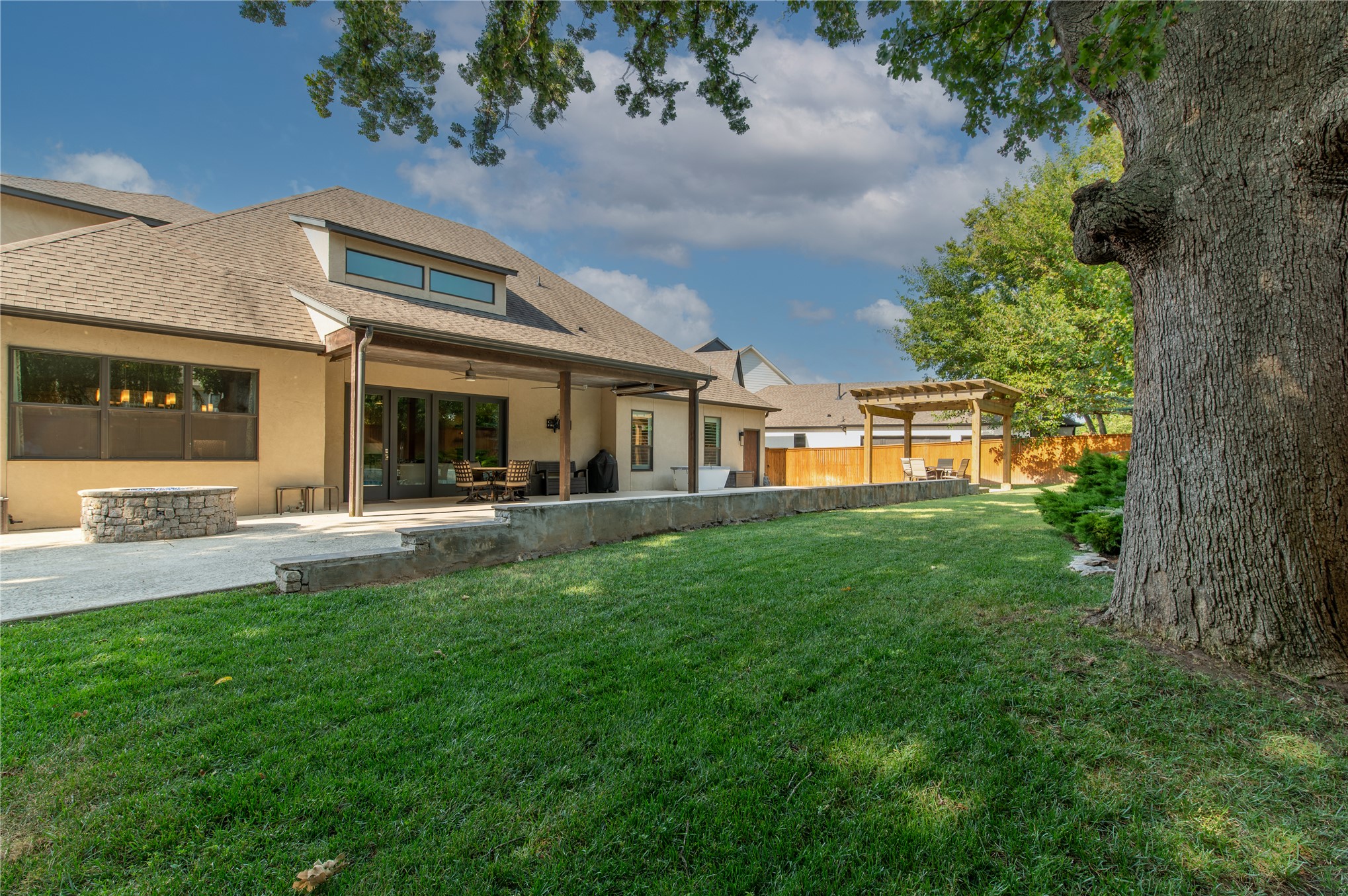 5707 E 99th Street