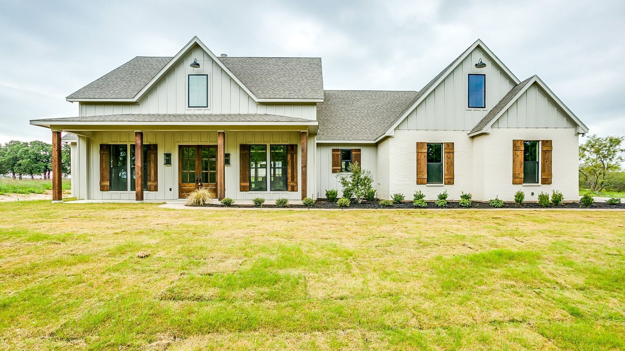 1320 Ellis Drive