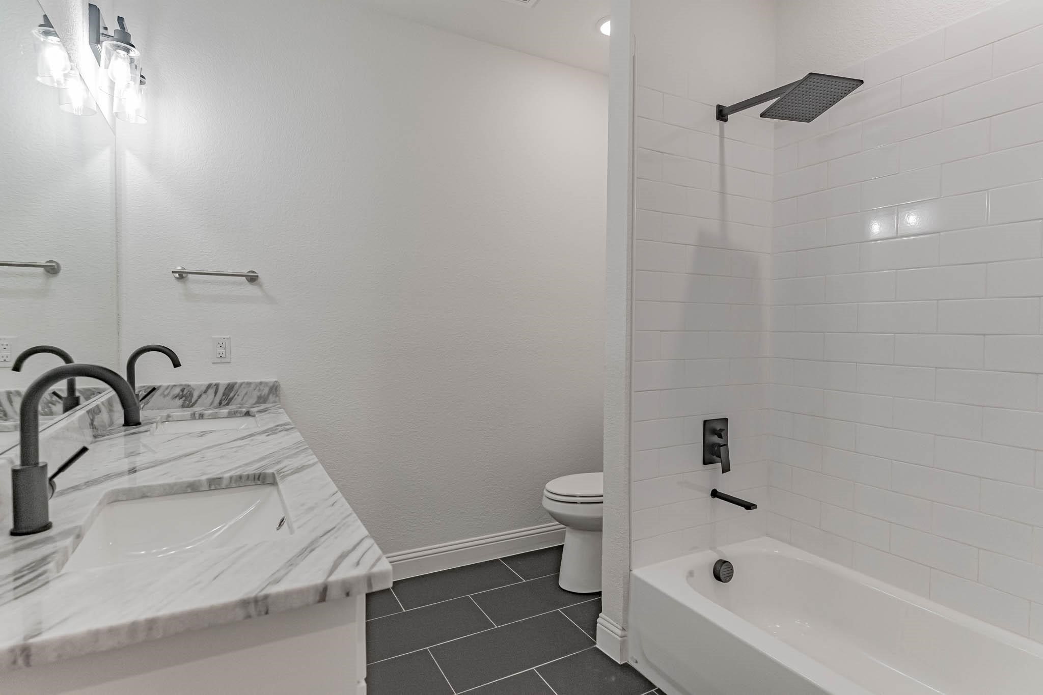 5120 Stoneridge Drive