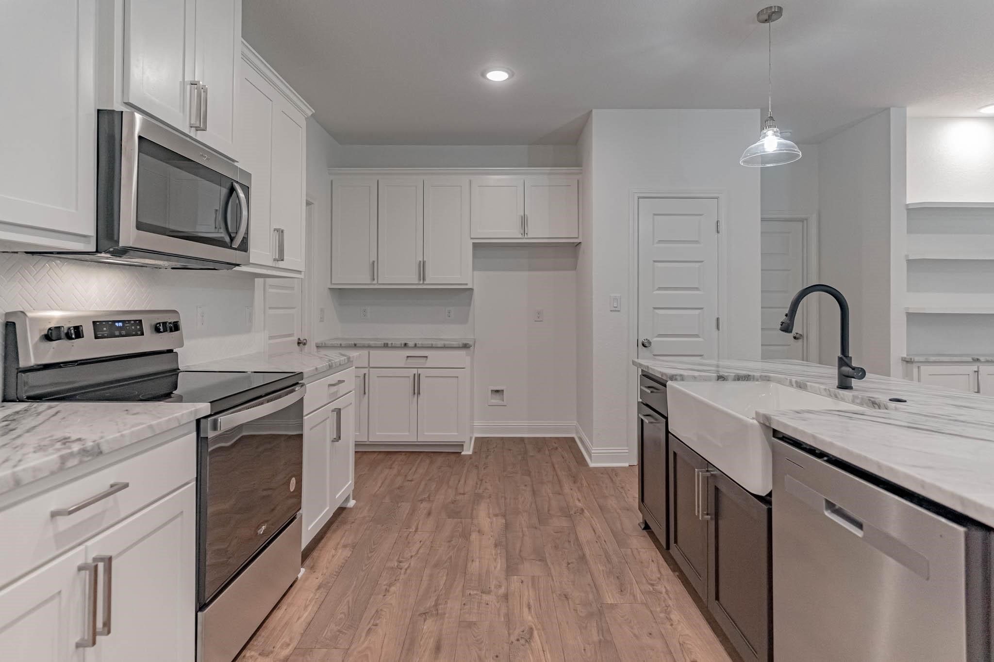 5120 Stoneridge Drive