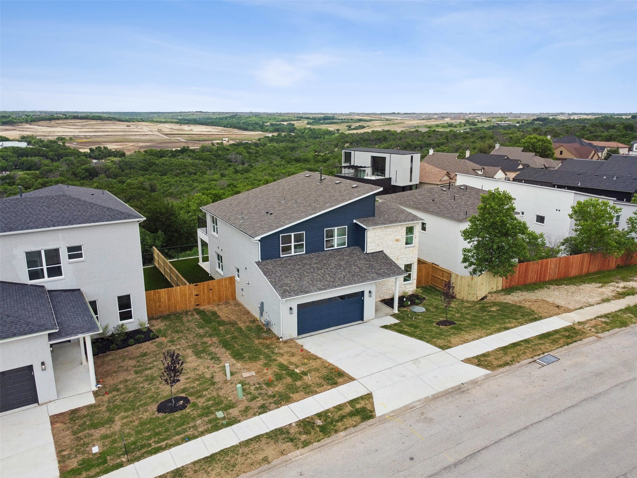 7620 Trailridge Drive