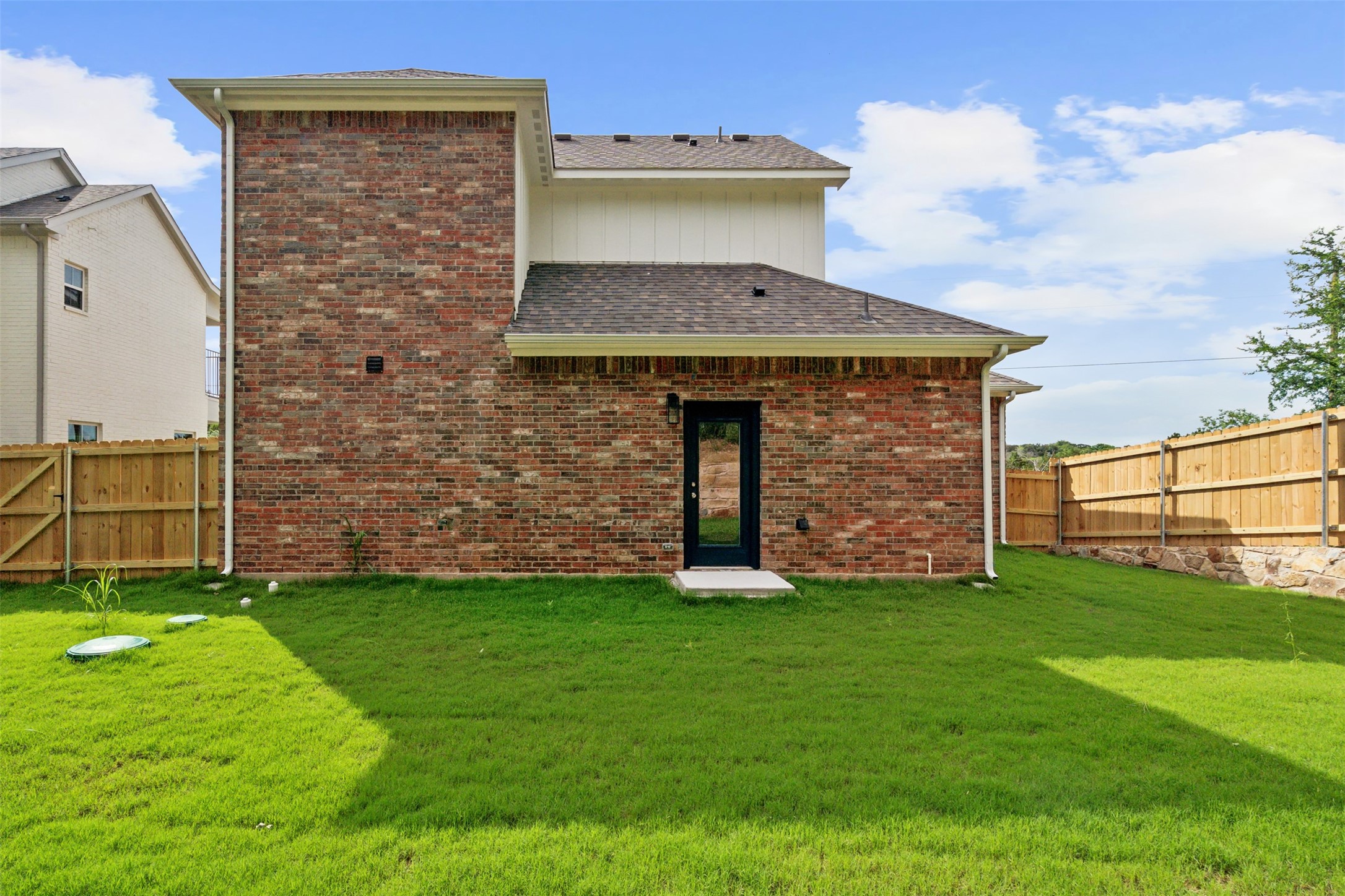 2618 Steepleridge Circle