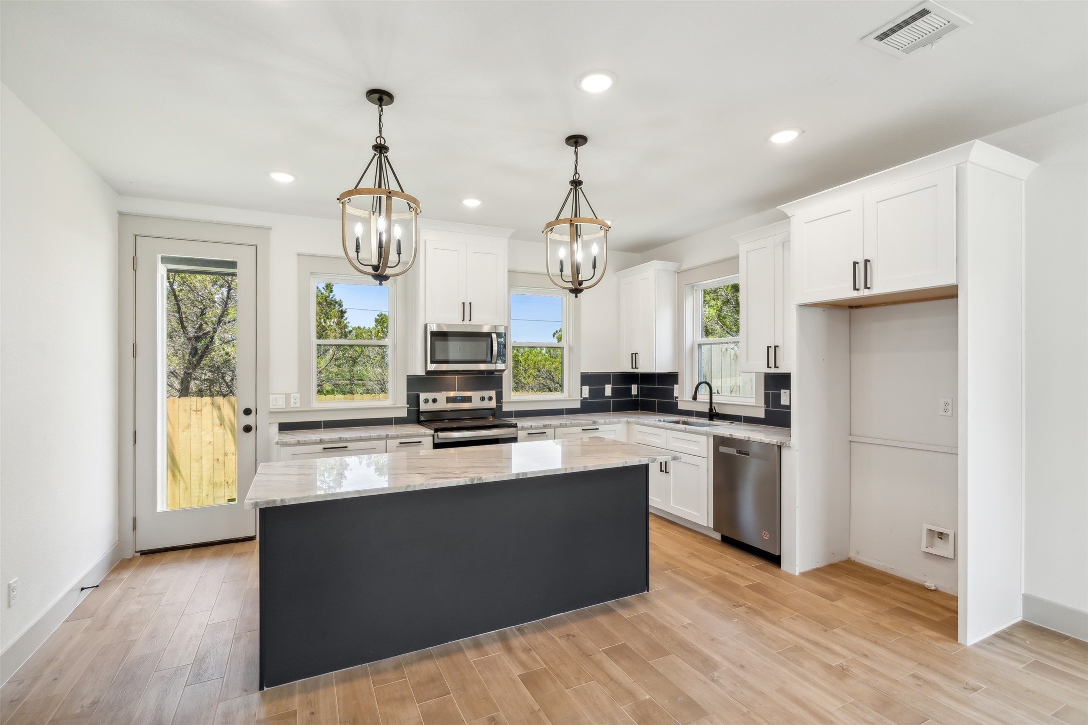 5624 Barkridge Drive
