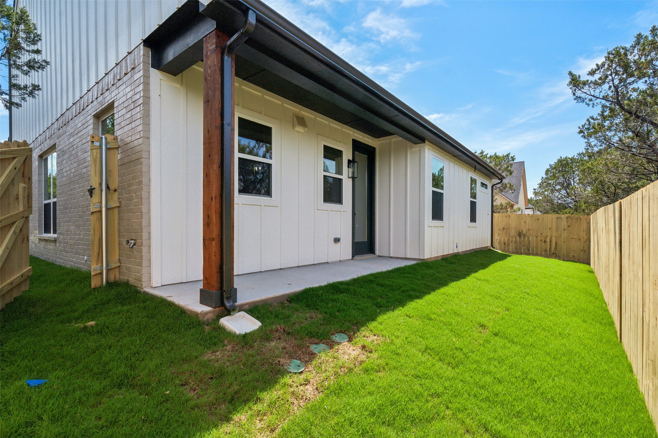 5624 Barkridge Drive