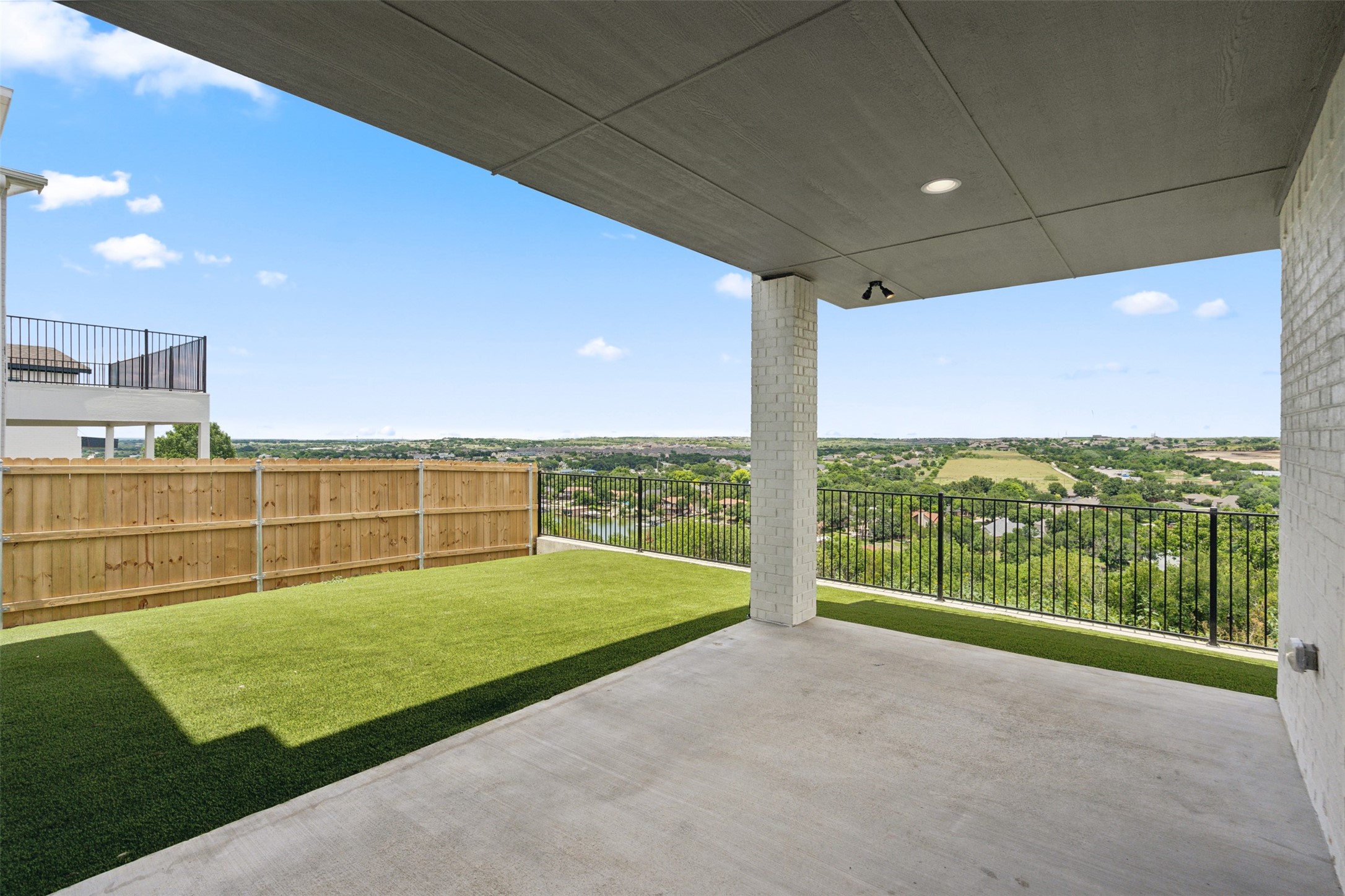 7628 Trailridge Drive