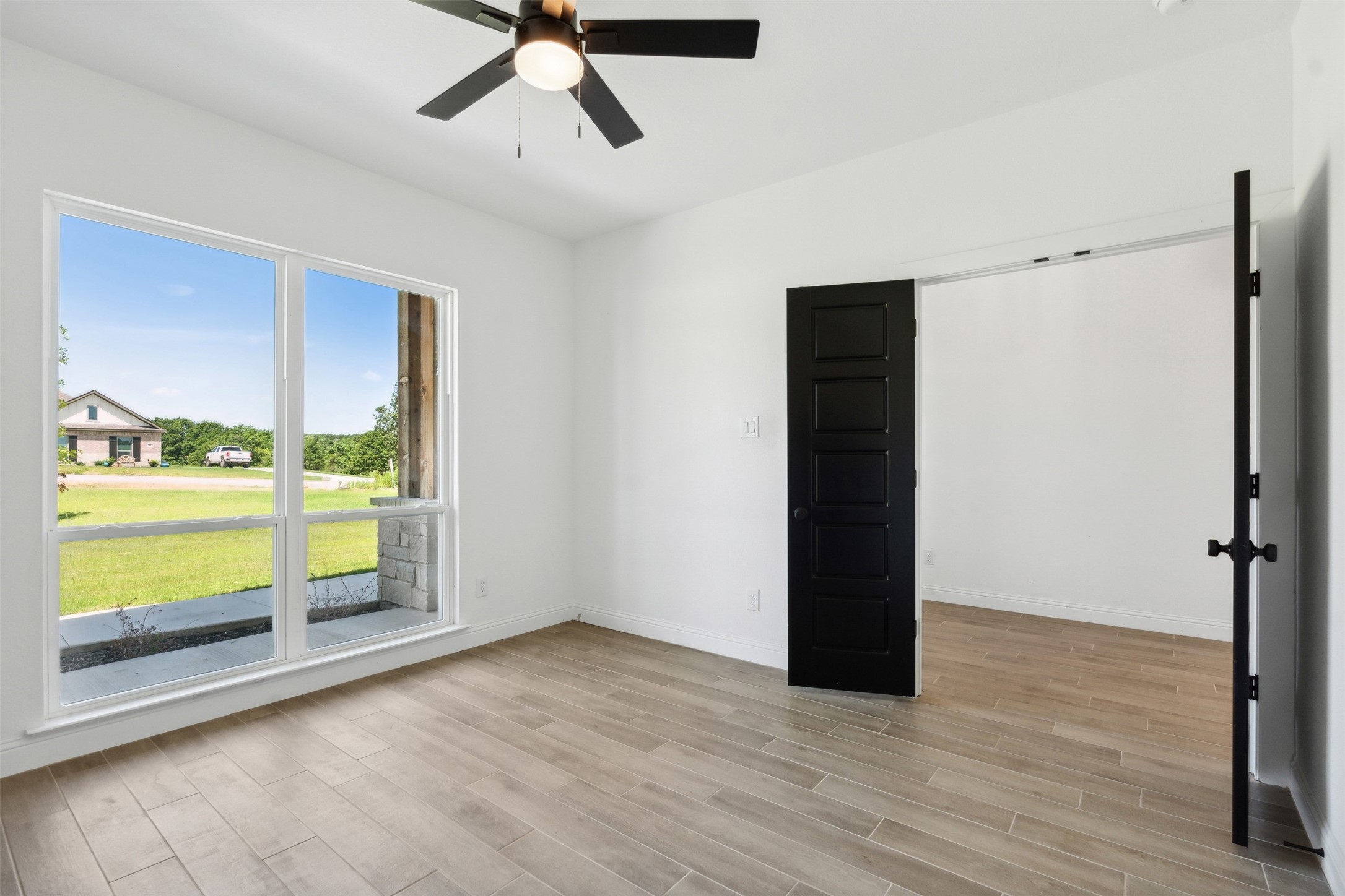 9016 Valley Oak Court