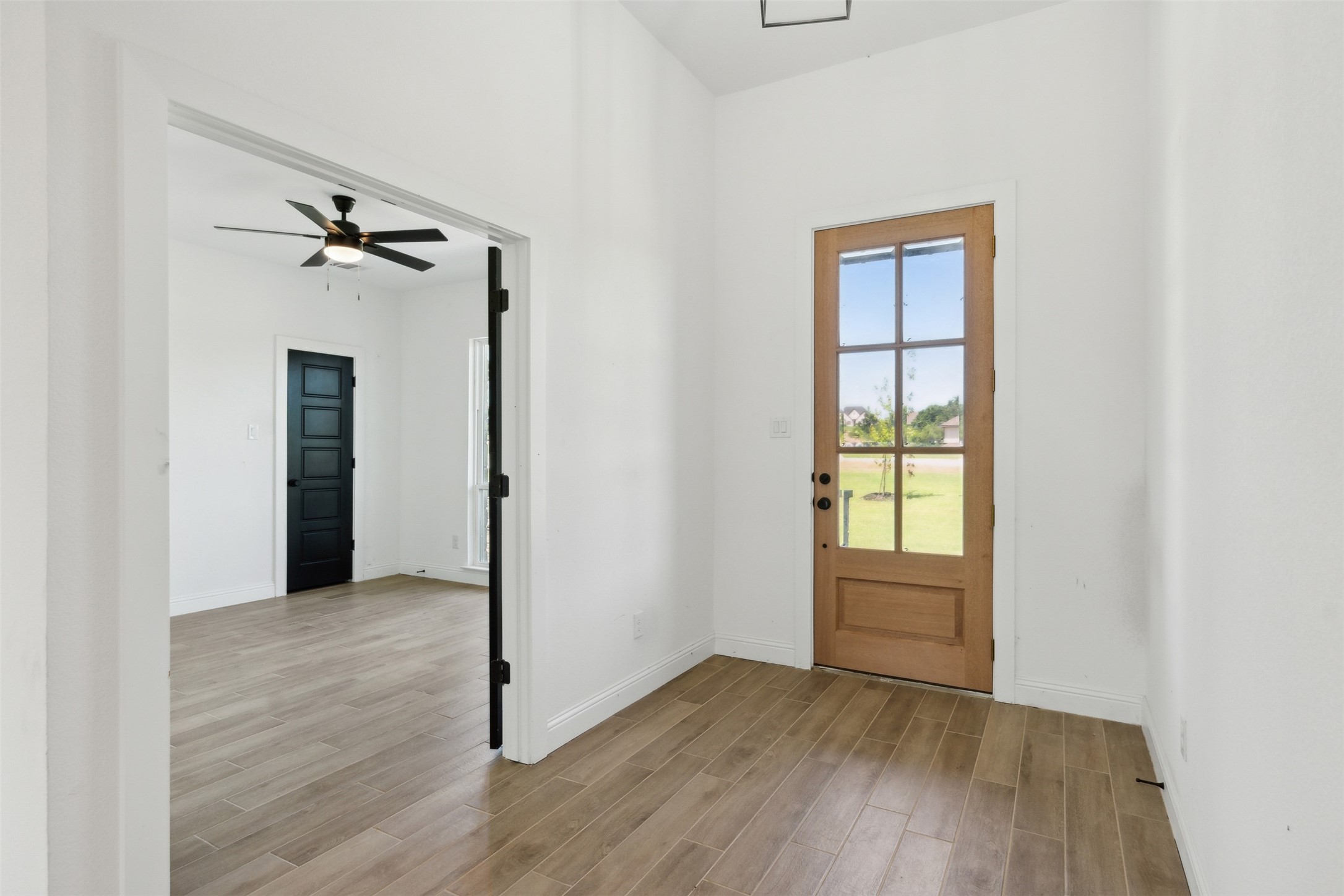 9016 Valley Oak Court