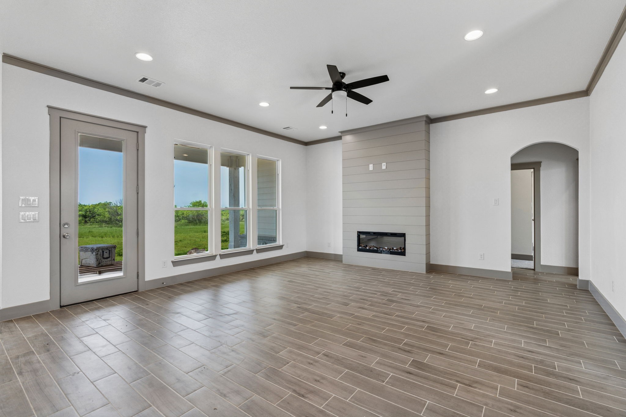 106 Maverick Way