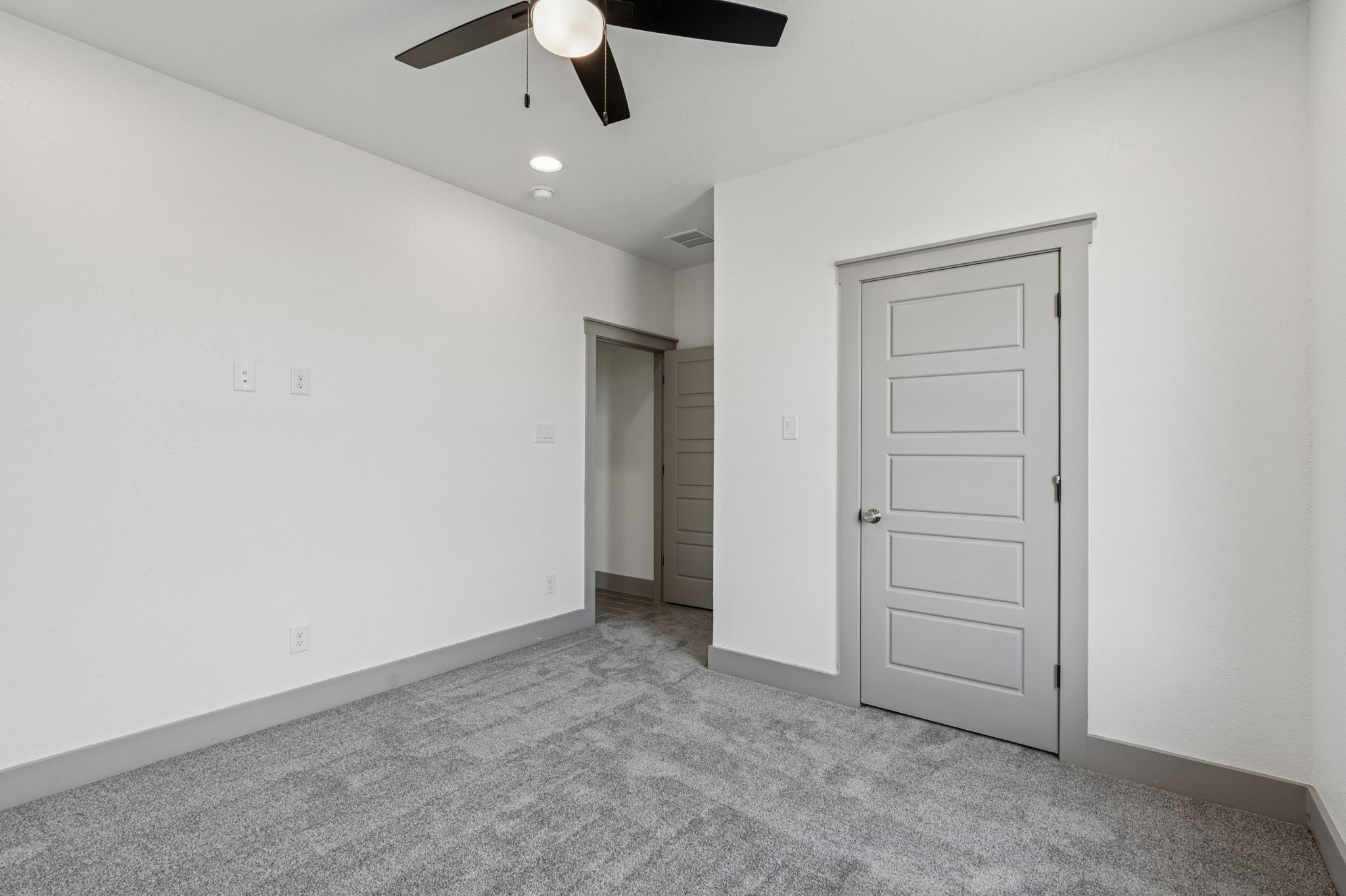 106 Maverick Way