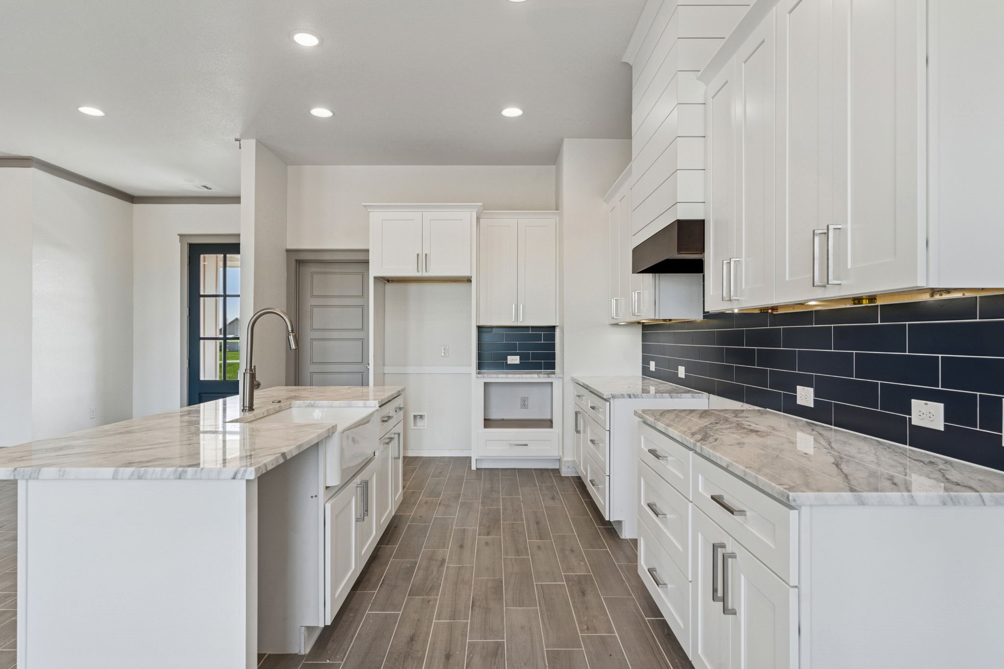 106 Maverick Way