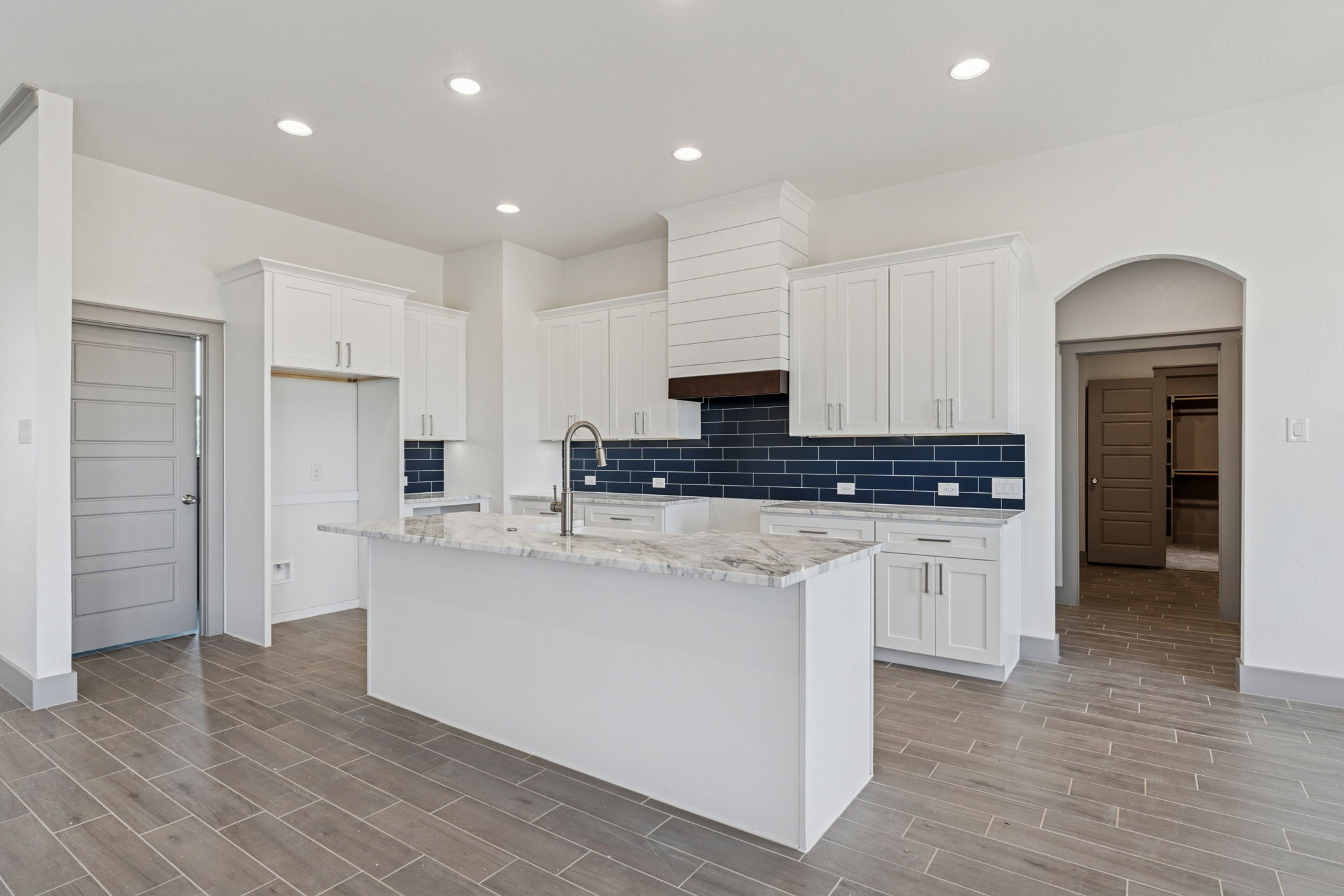 106 Maverick Way