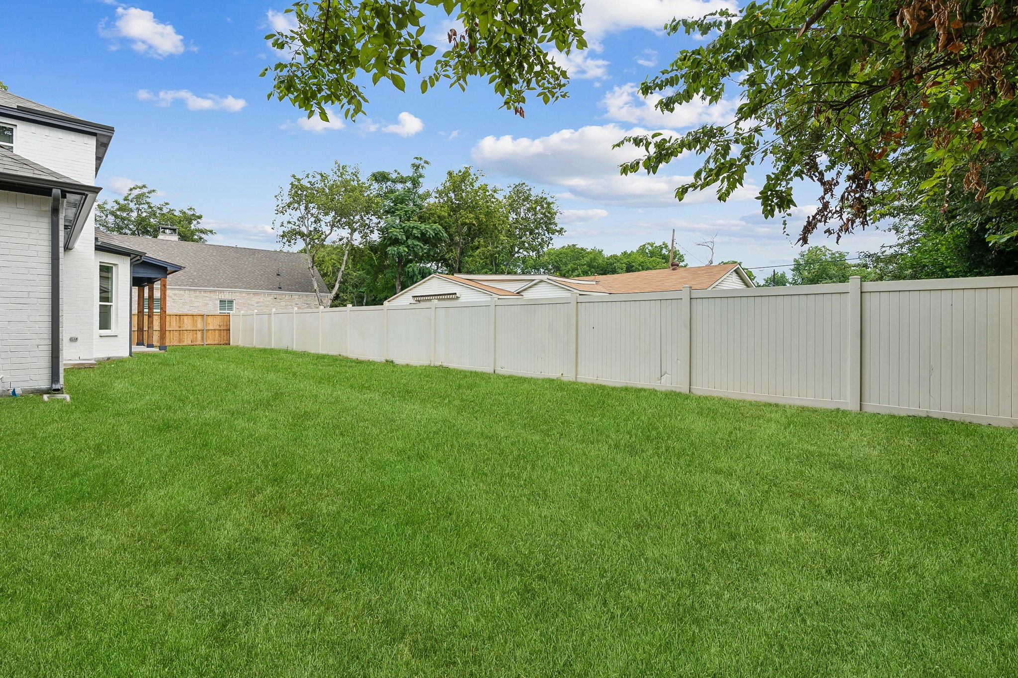 5720 Randolph Court
