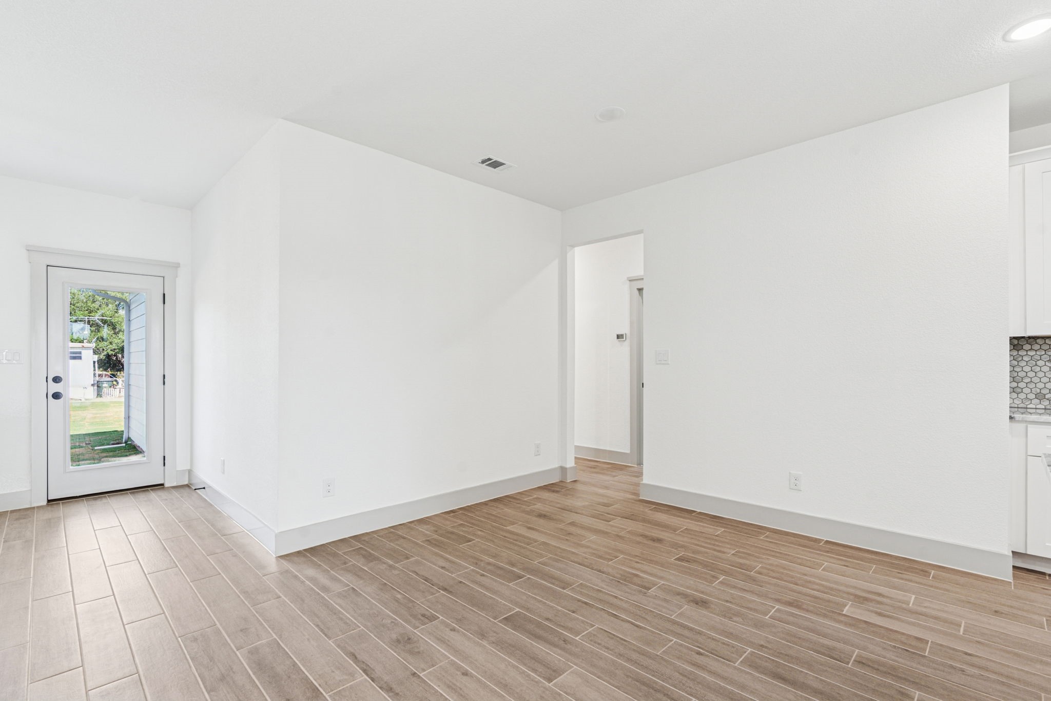 5012 Elizabeth Street