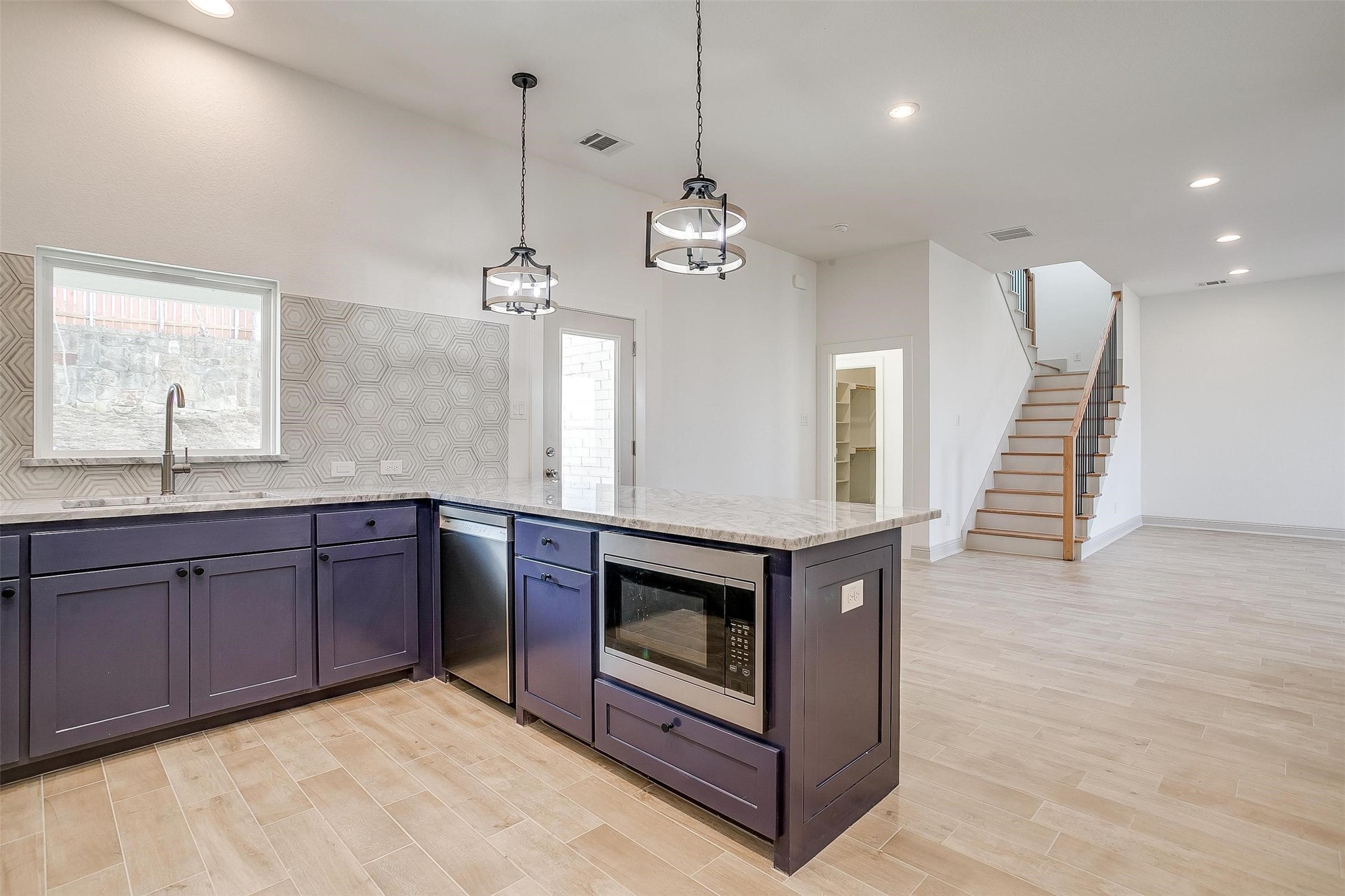 9077 Quarry Hill Court