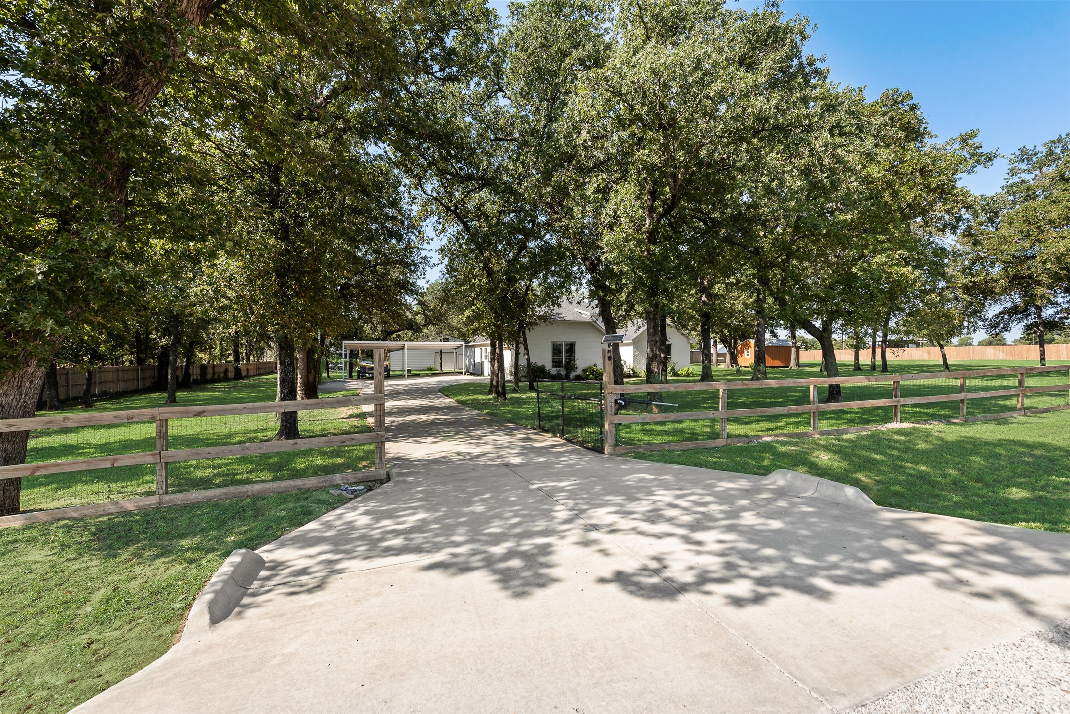 123 Captain Lane