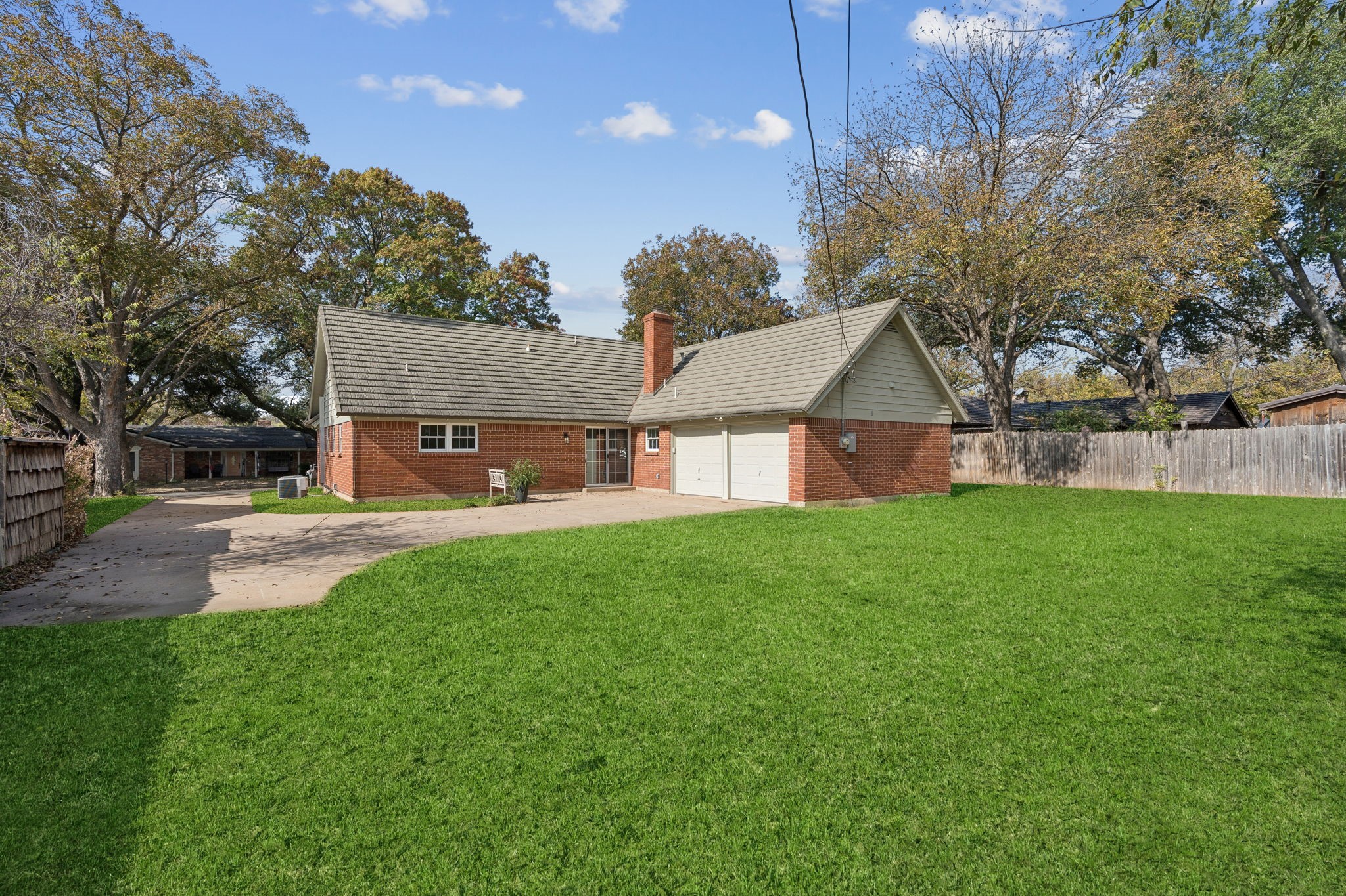 3905 Marys Creek Drive