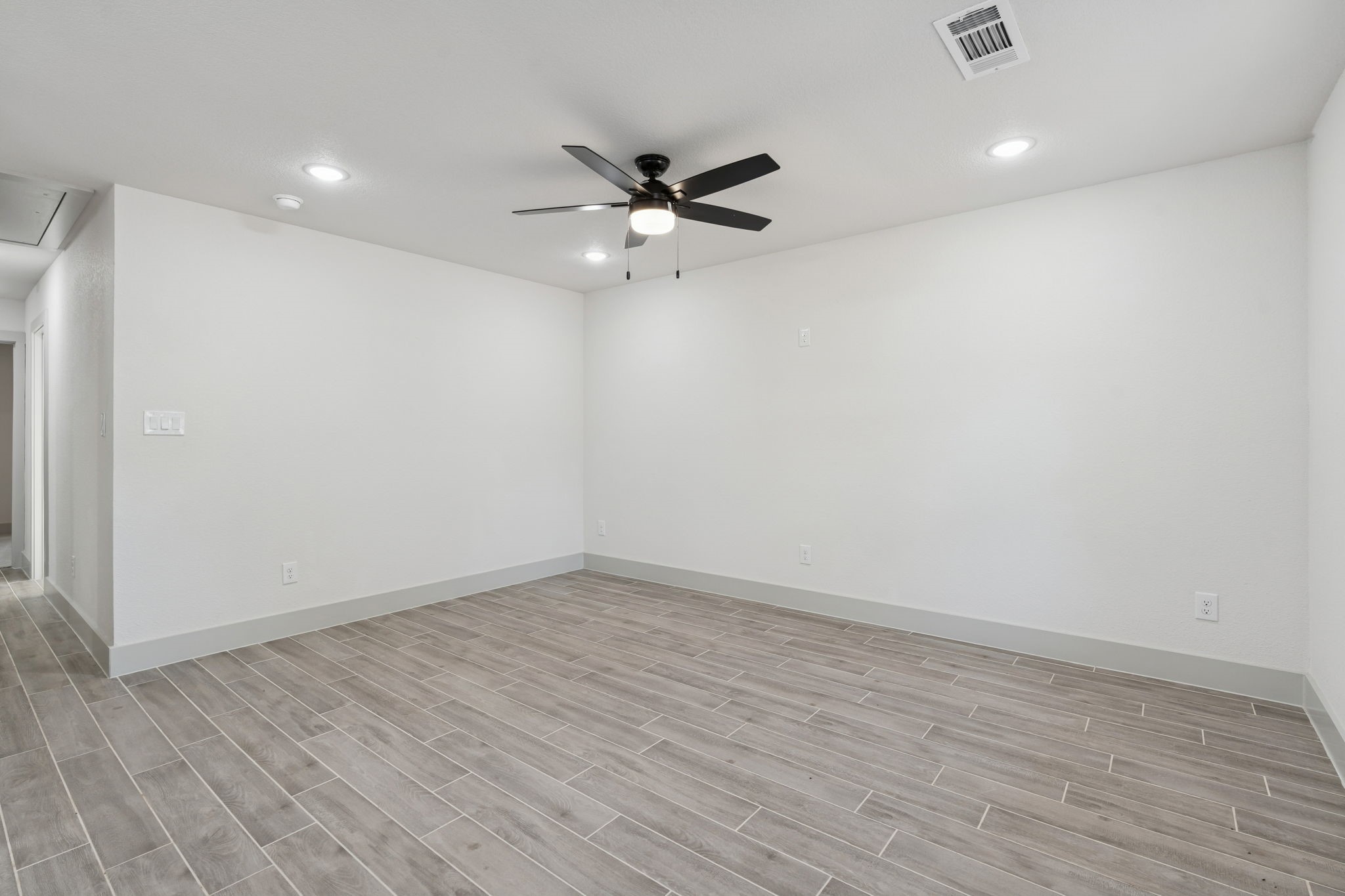 5637 Mesa Loop