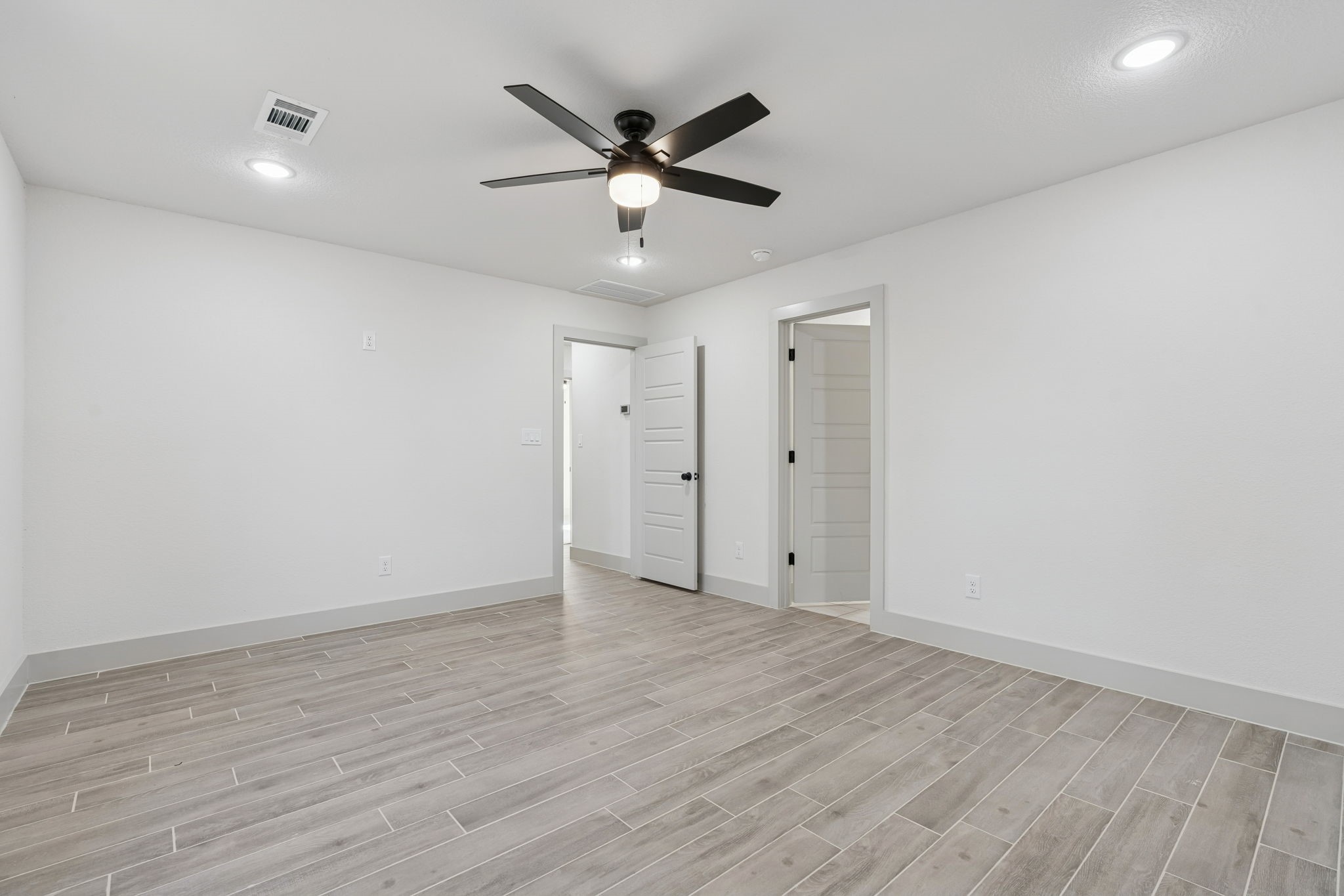 5637 Mesa Loop