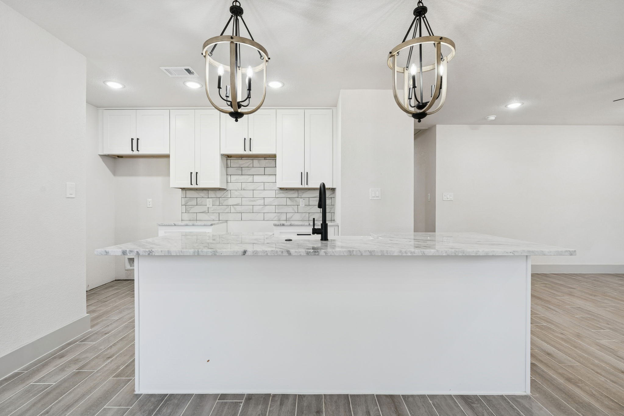 5637 Mesa Loop