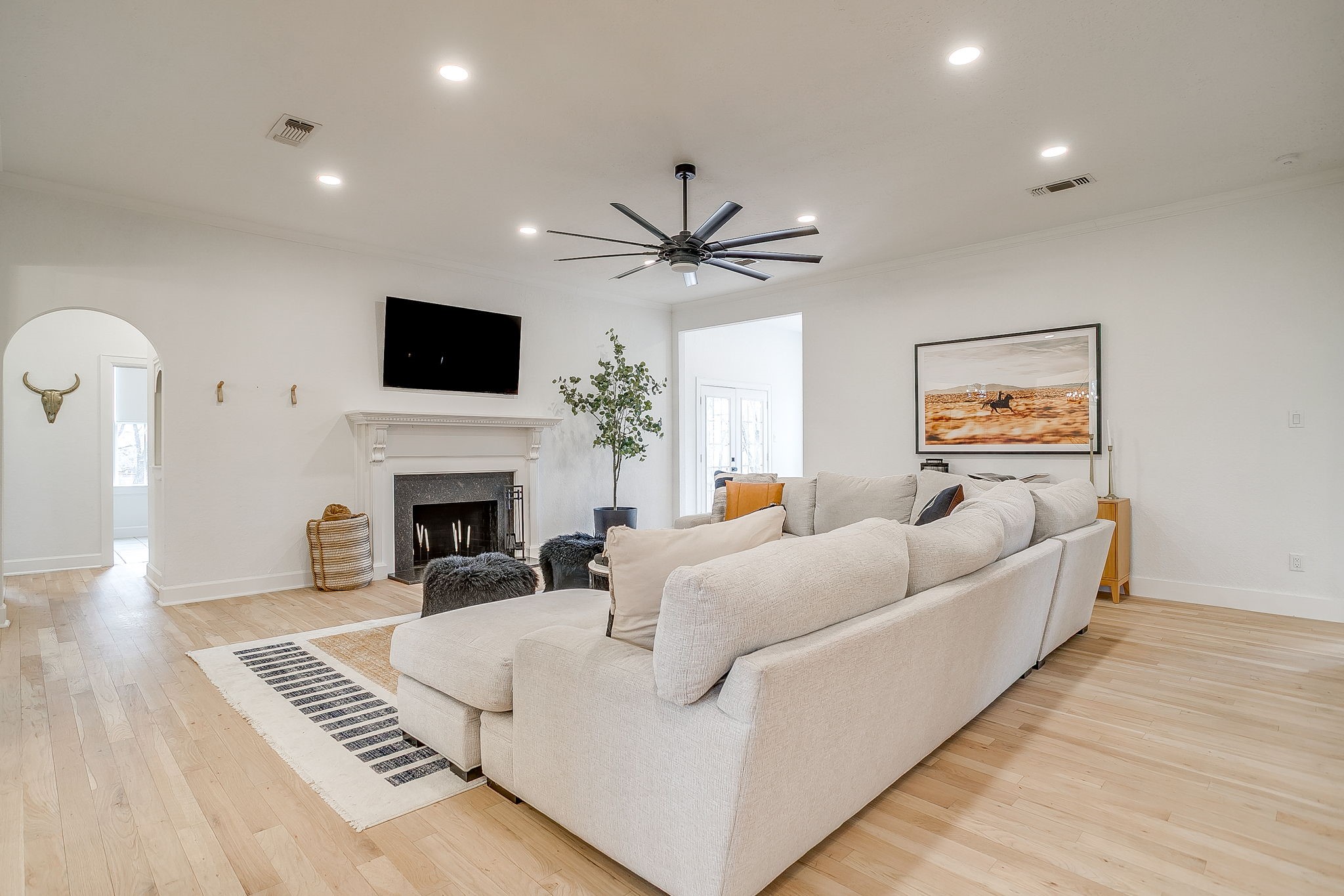 1114 Briarwood Street