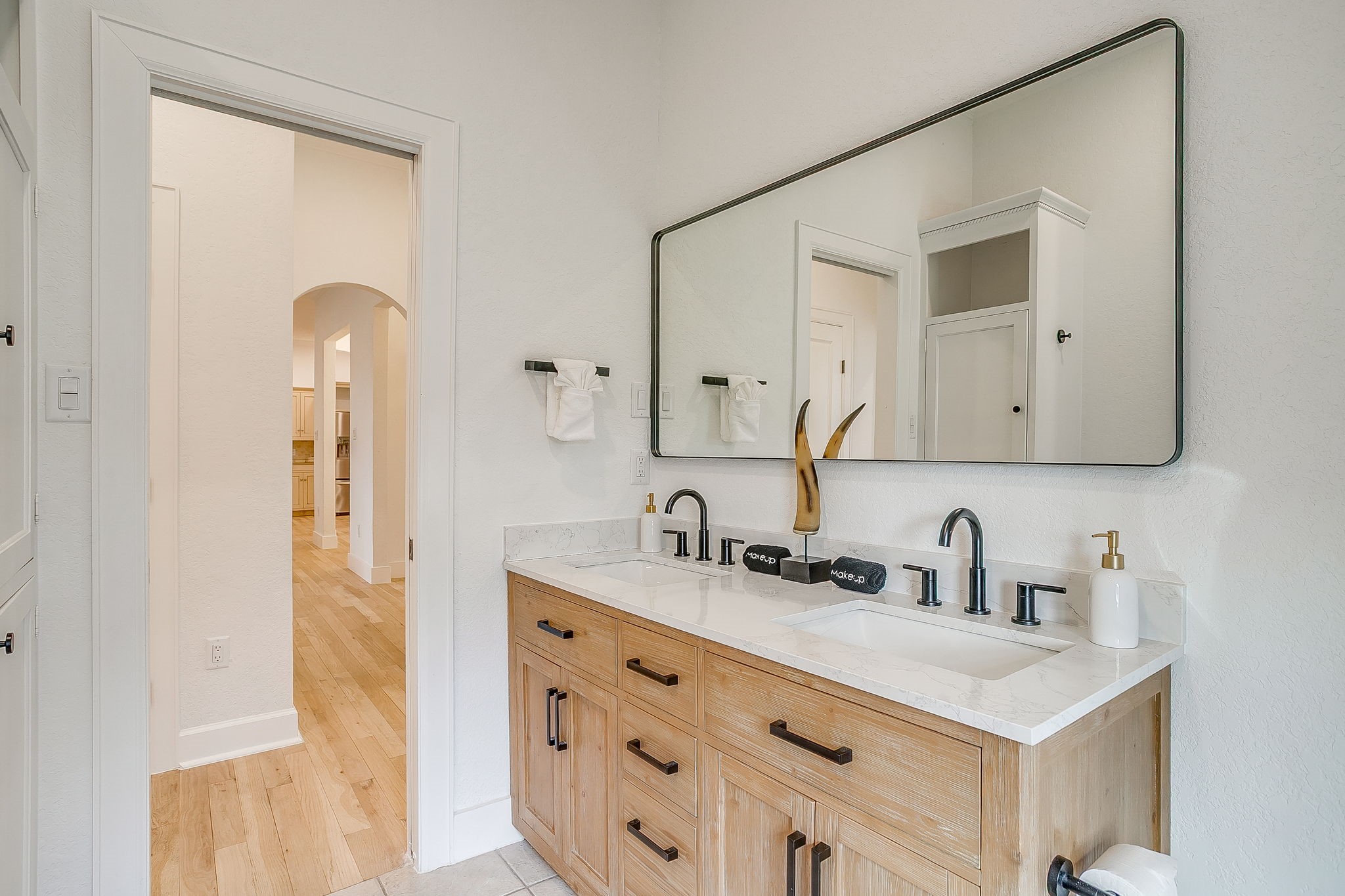 1114 Briarwood Street