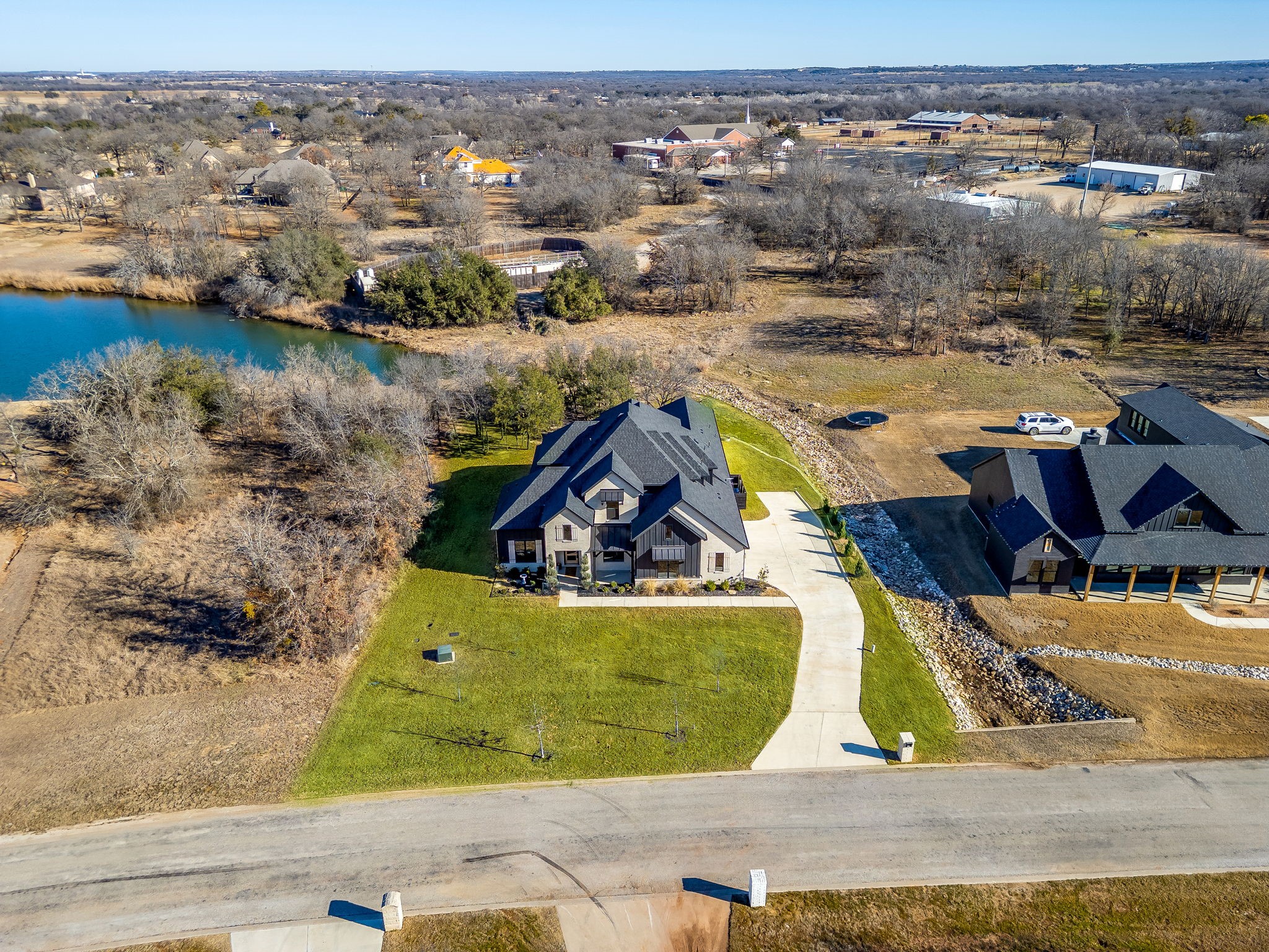 141 Lakeside Drive