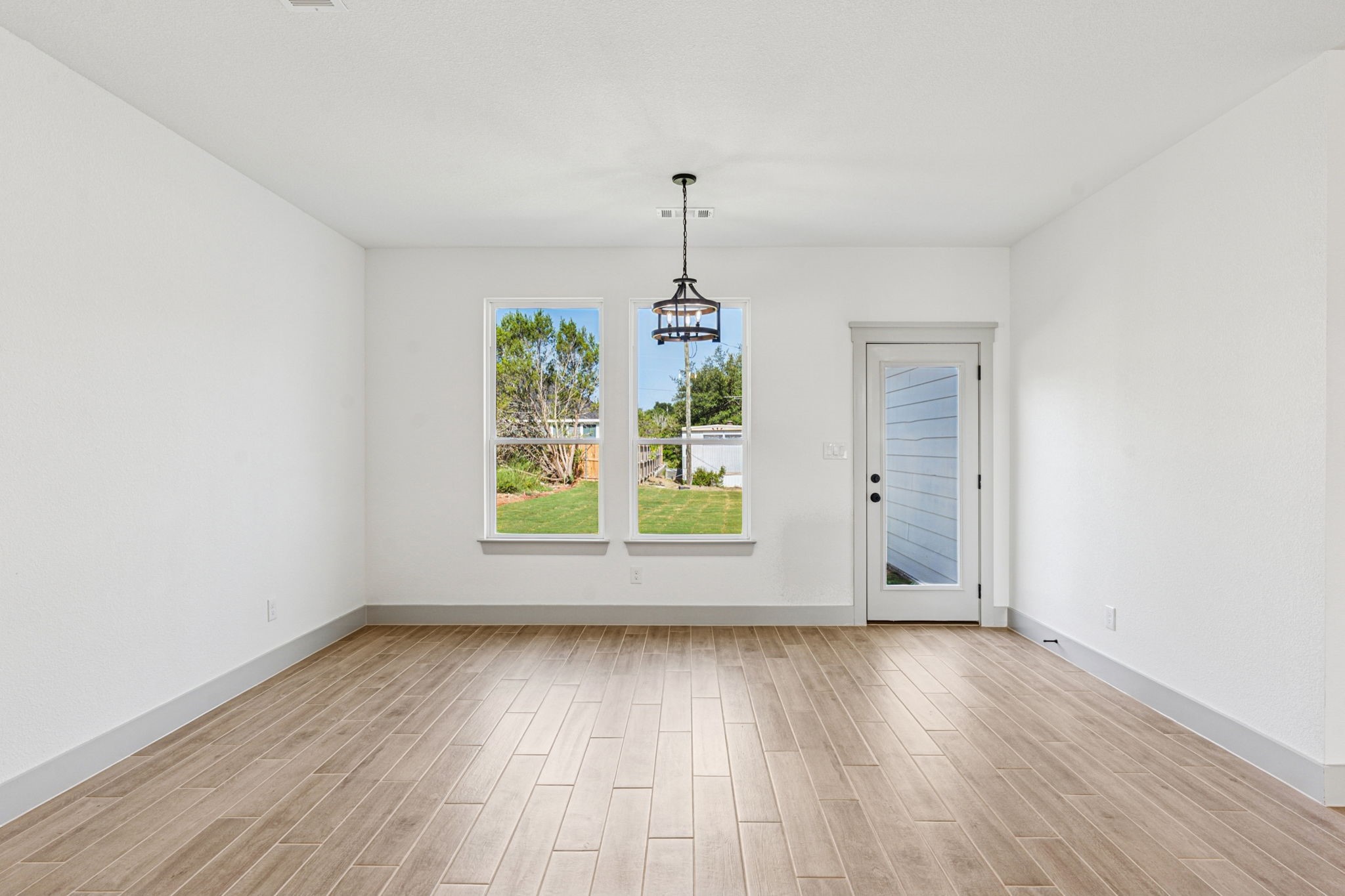 5012 Elizabeth Street