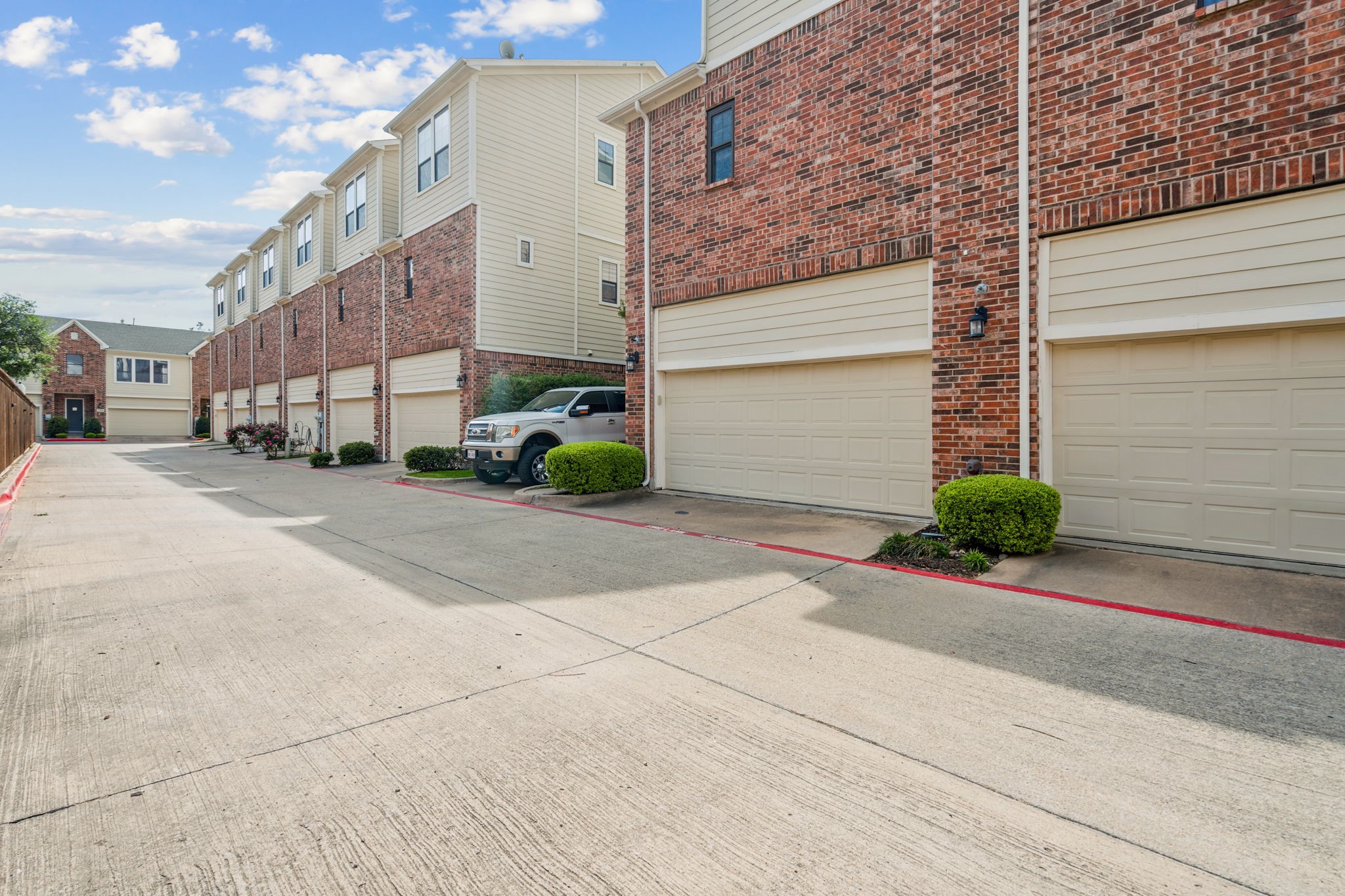 3825 Birkdale Drive