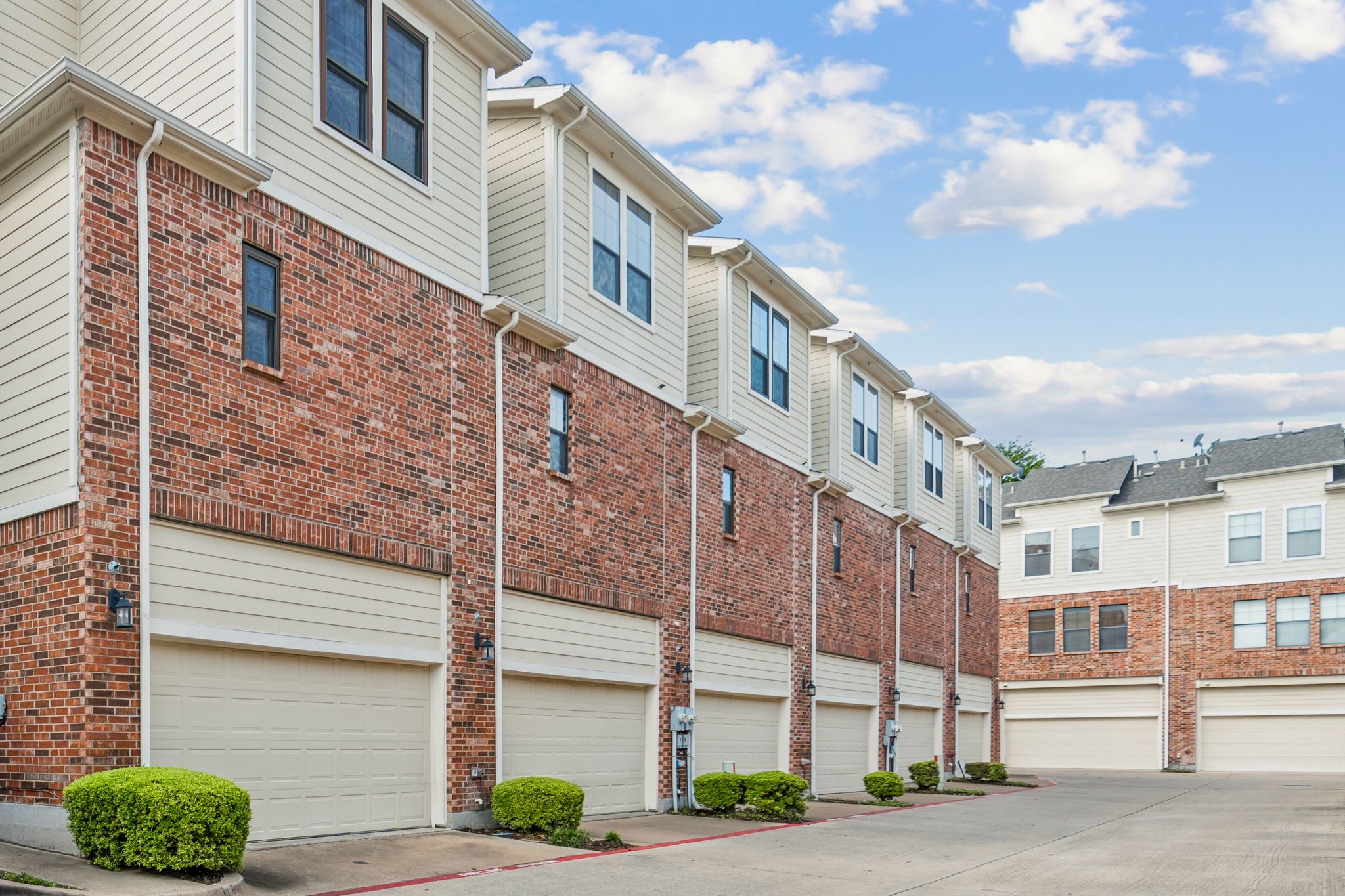 3825 Birkdale Drive