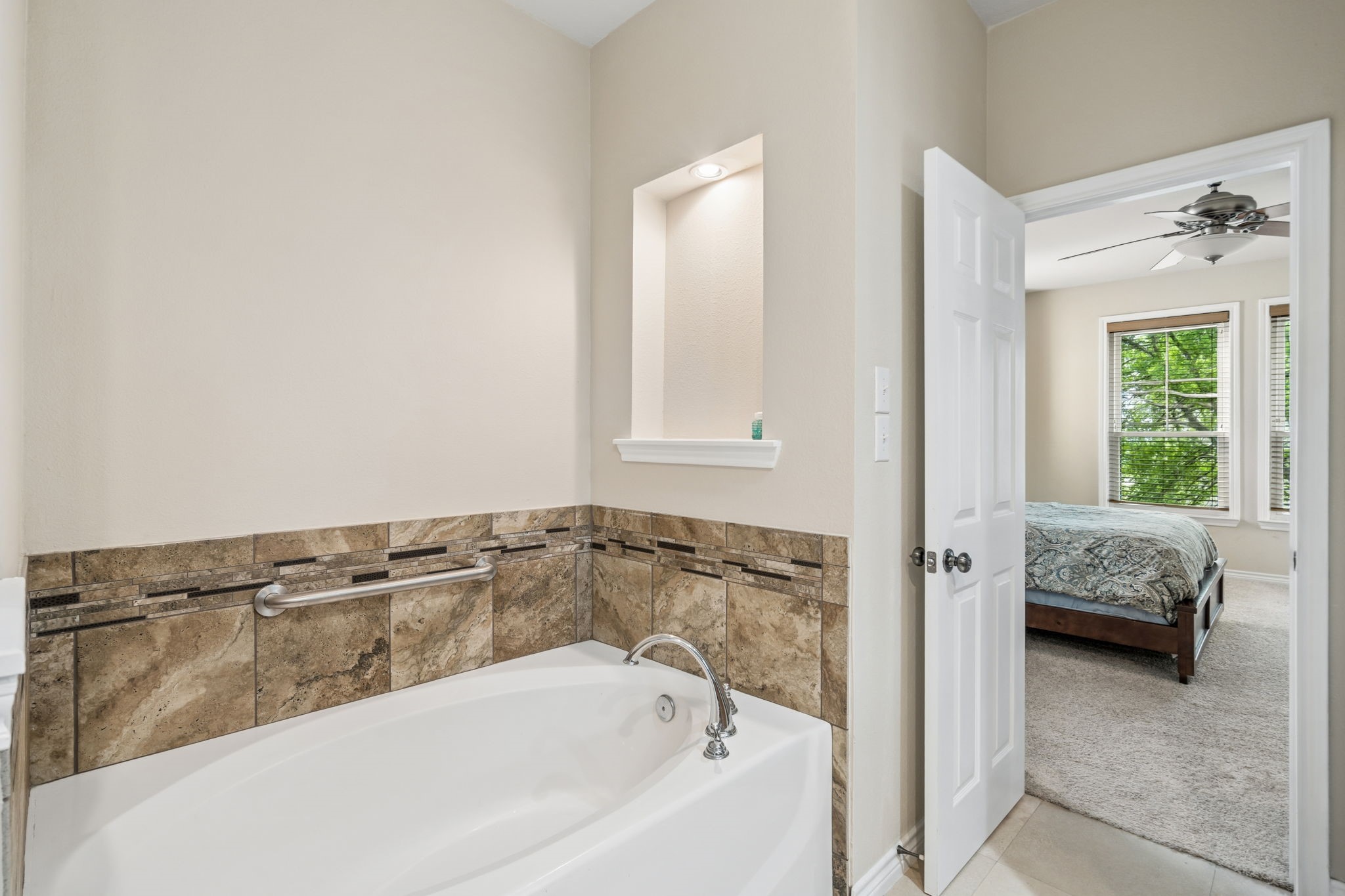 3825 Birkdale Drive