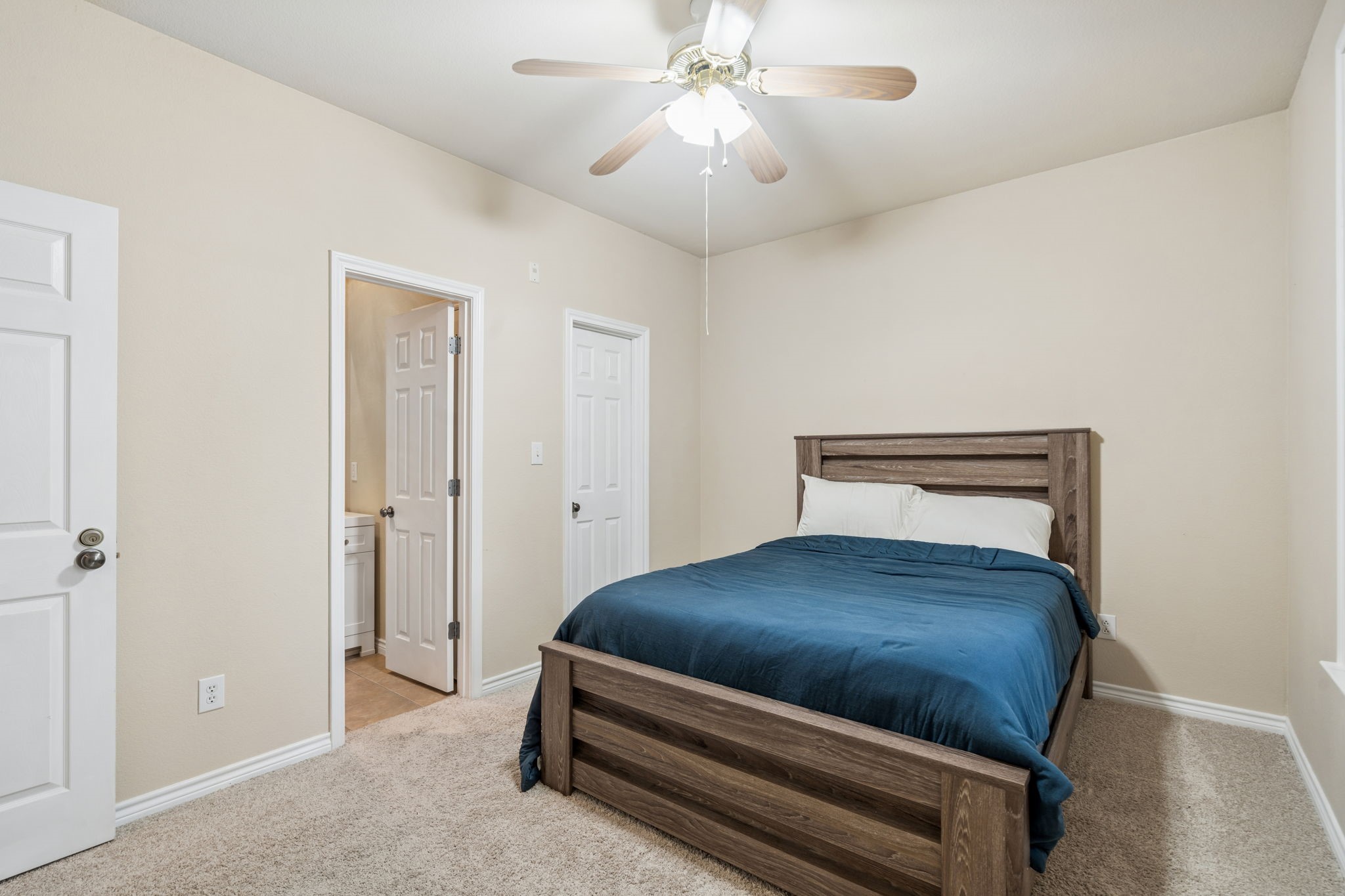 3825 Birkdale Drive