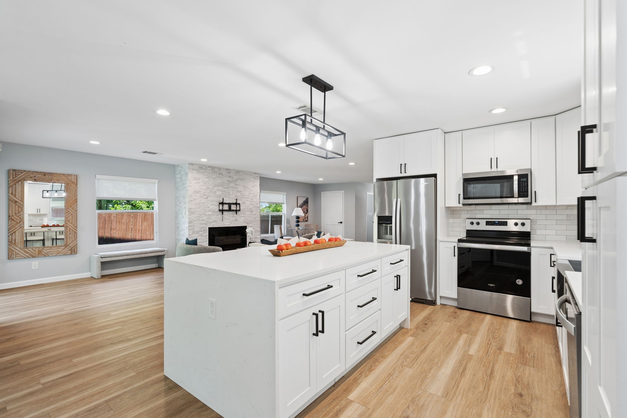 2728 Livingston Avenue