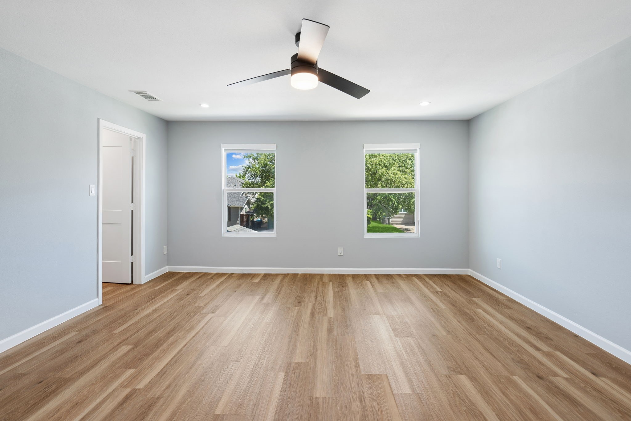 2728 Livingston Avenue