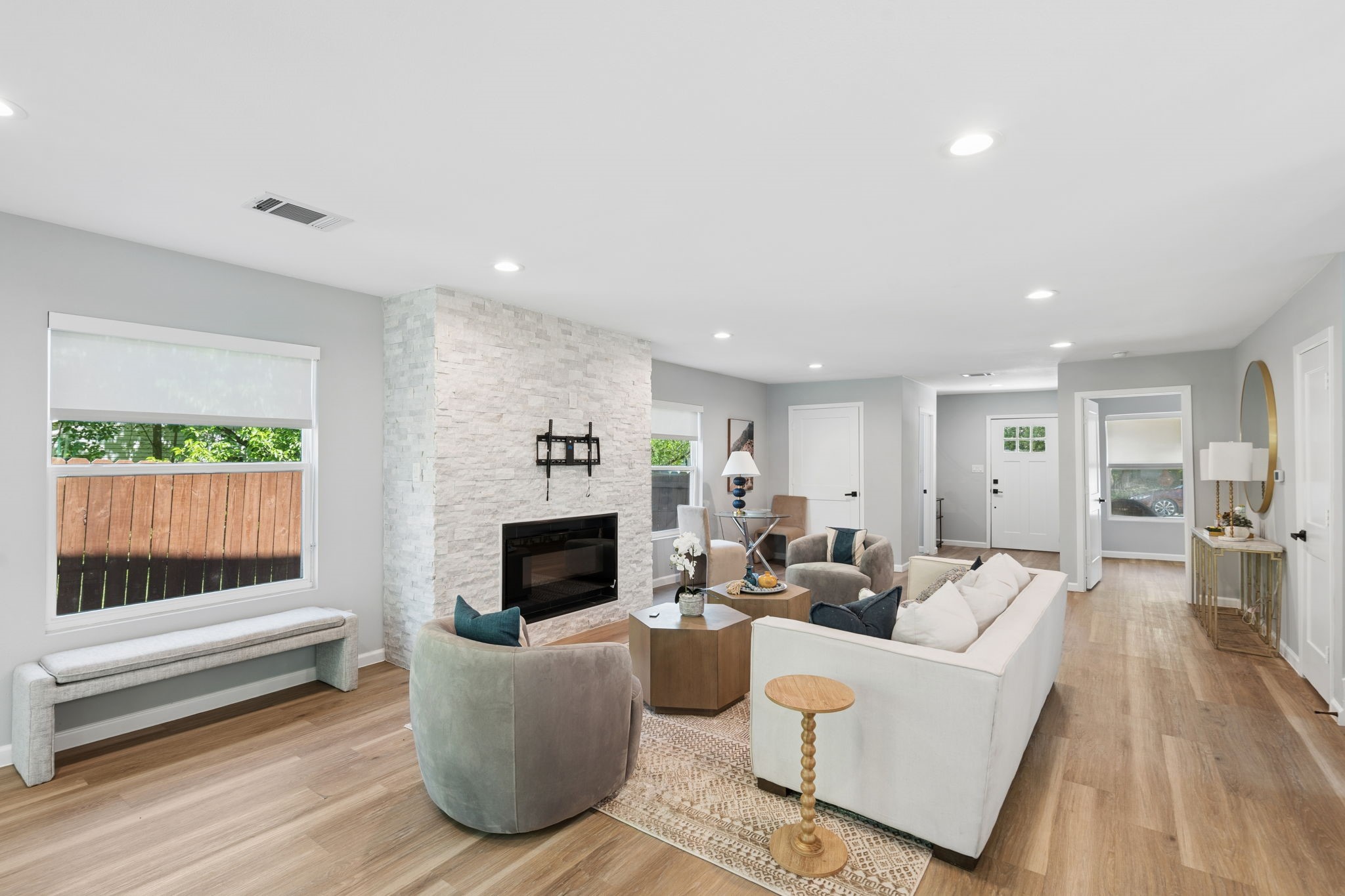 2728 Livingston Avenue