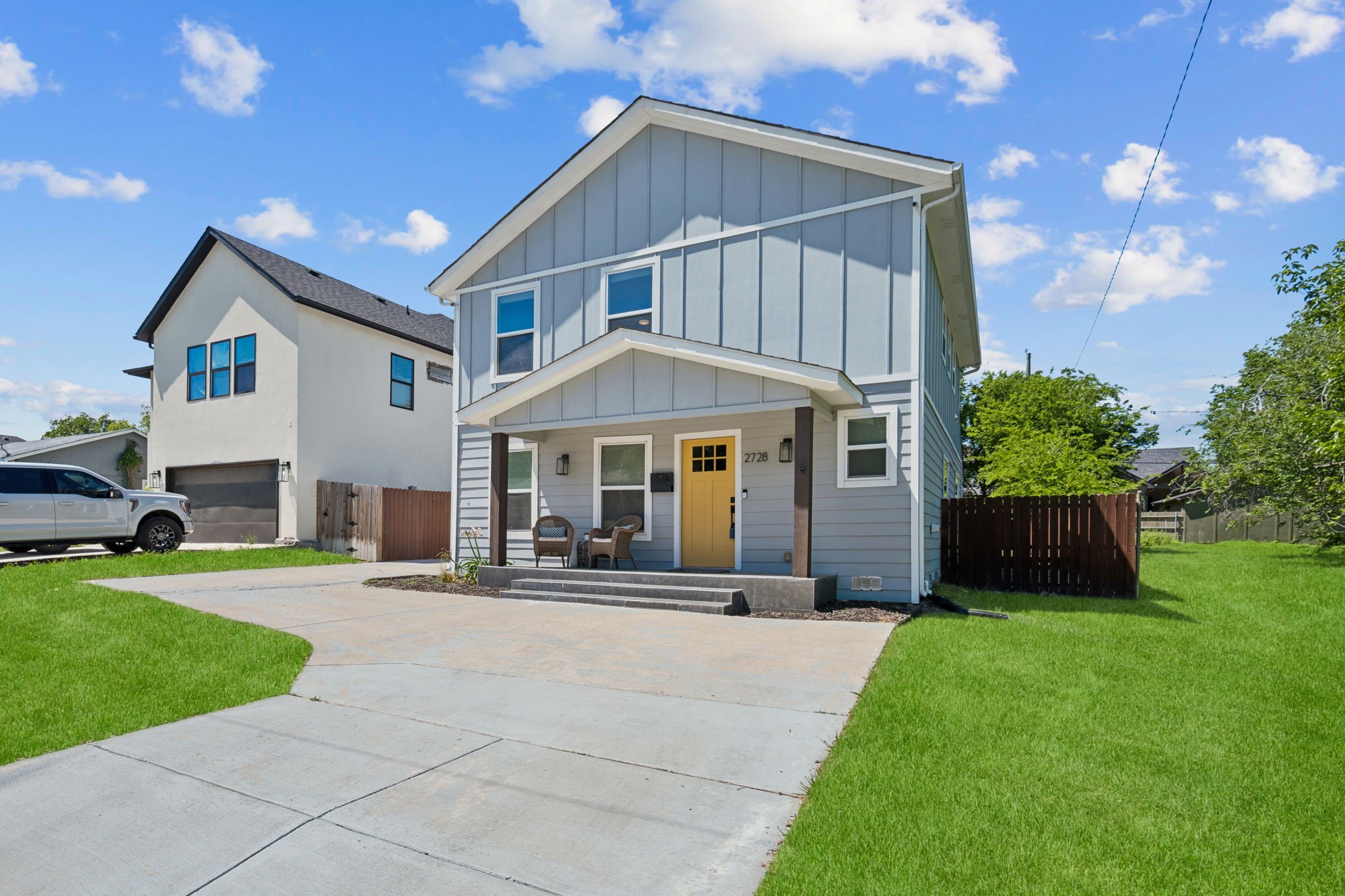 2728 Livingston Avenue