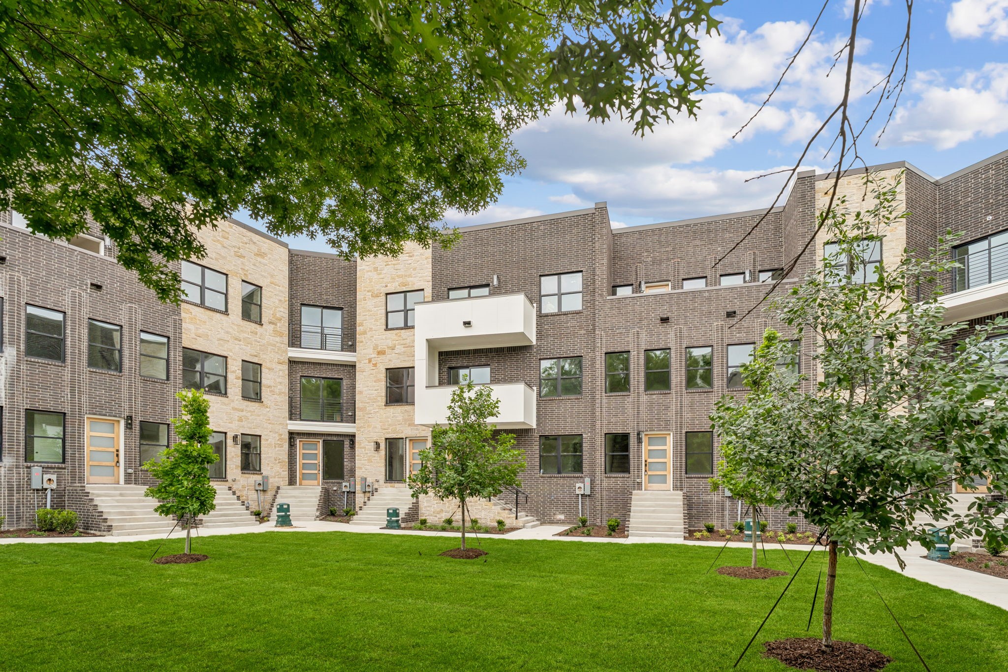 2723 Azalea Park Circle