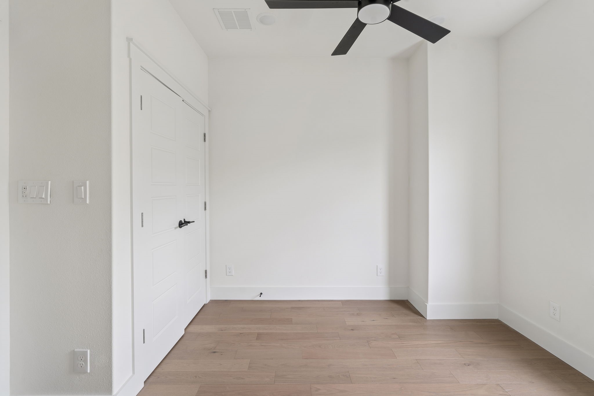 2731 Azalea Park Circle