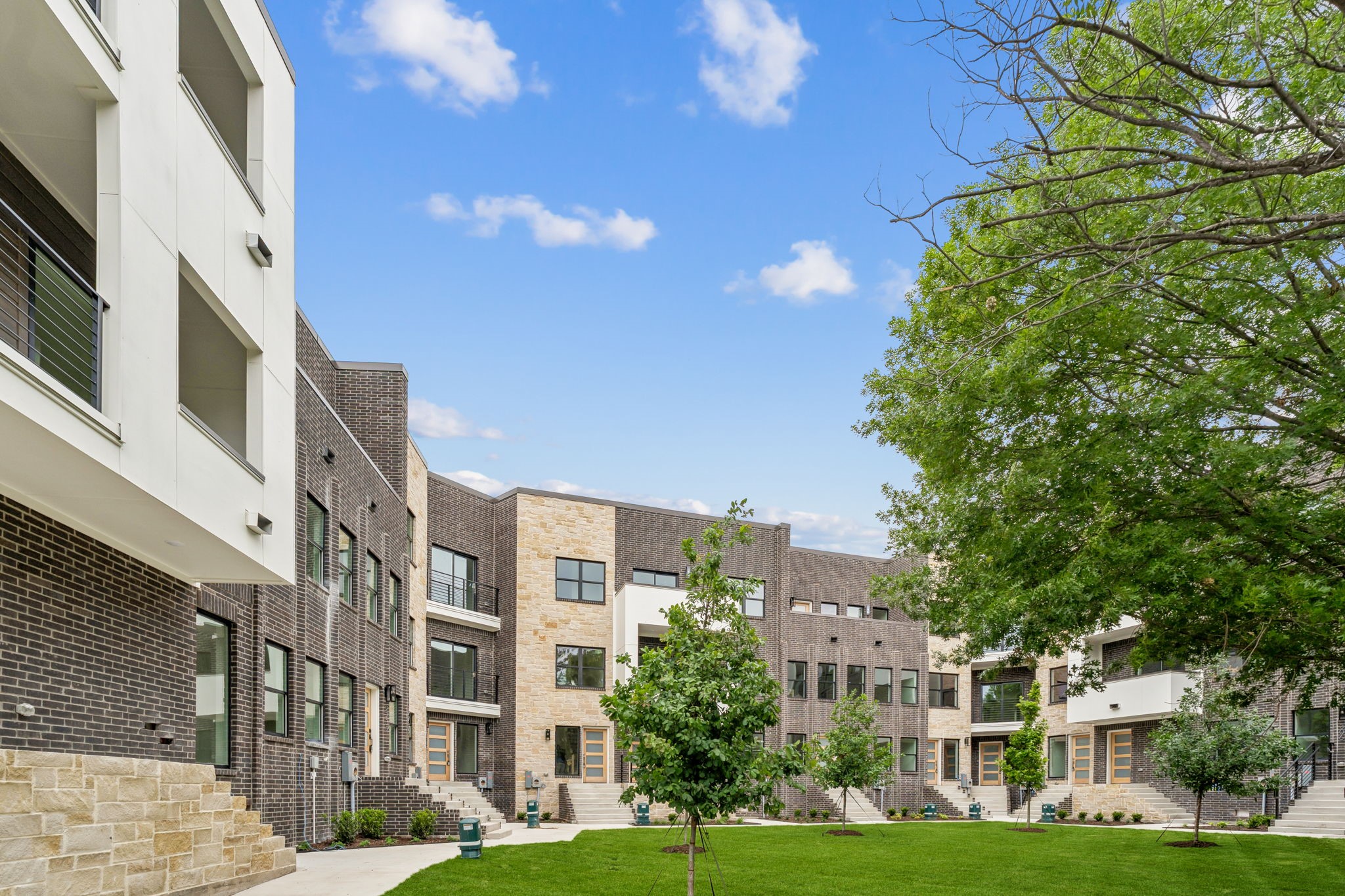 302 Golden Bell Lane