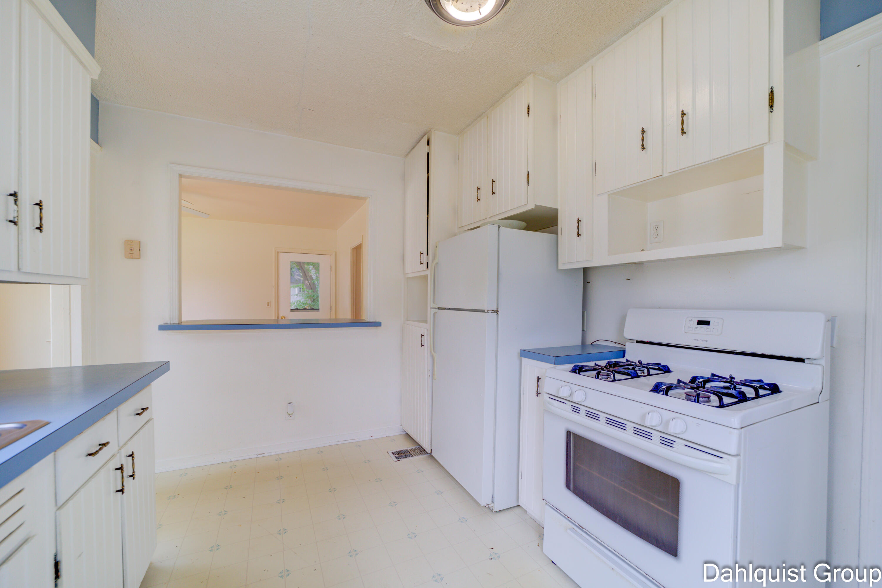 1291 Montgomery Avenue