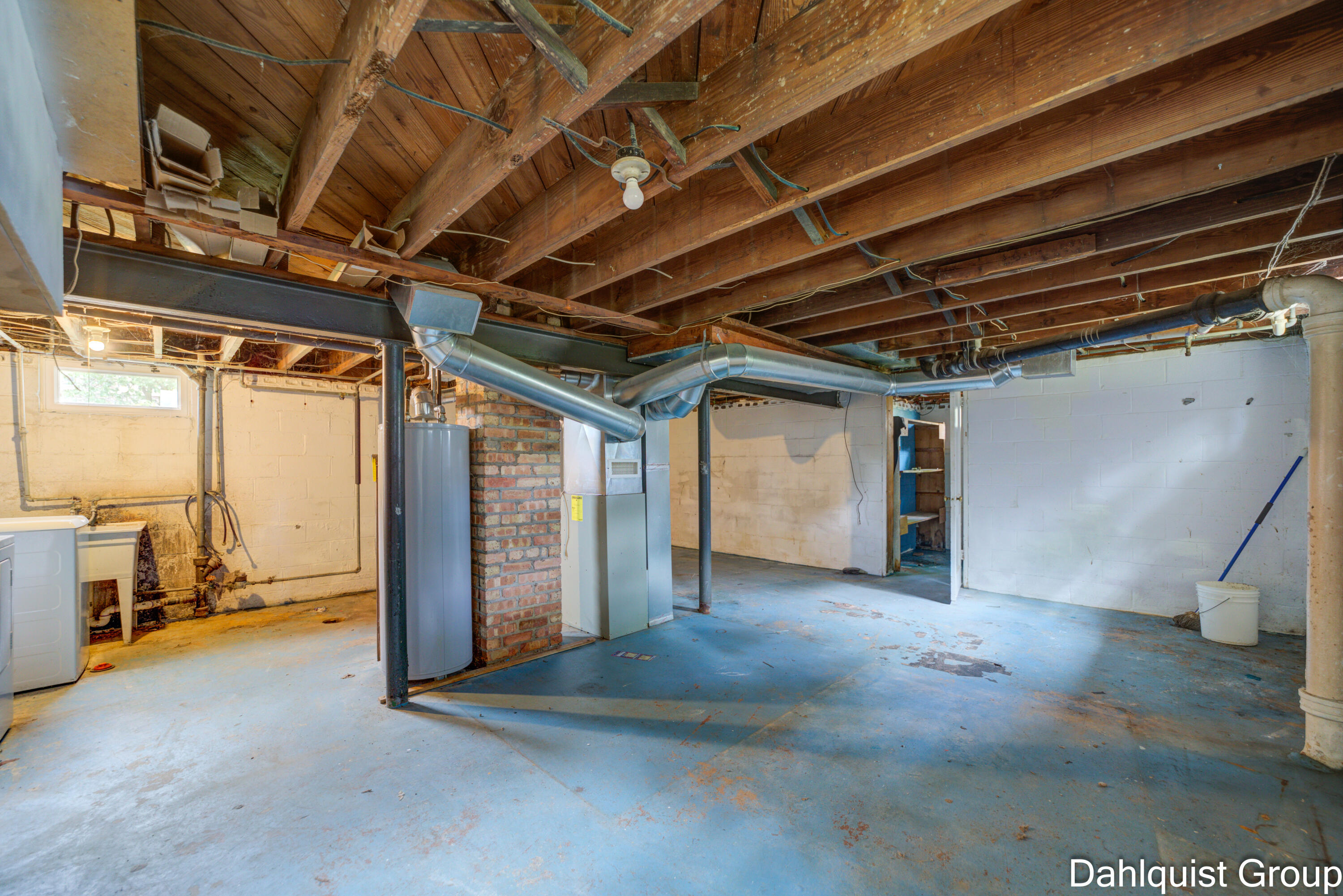 1291 Montgomery Avenue